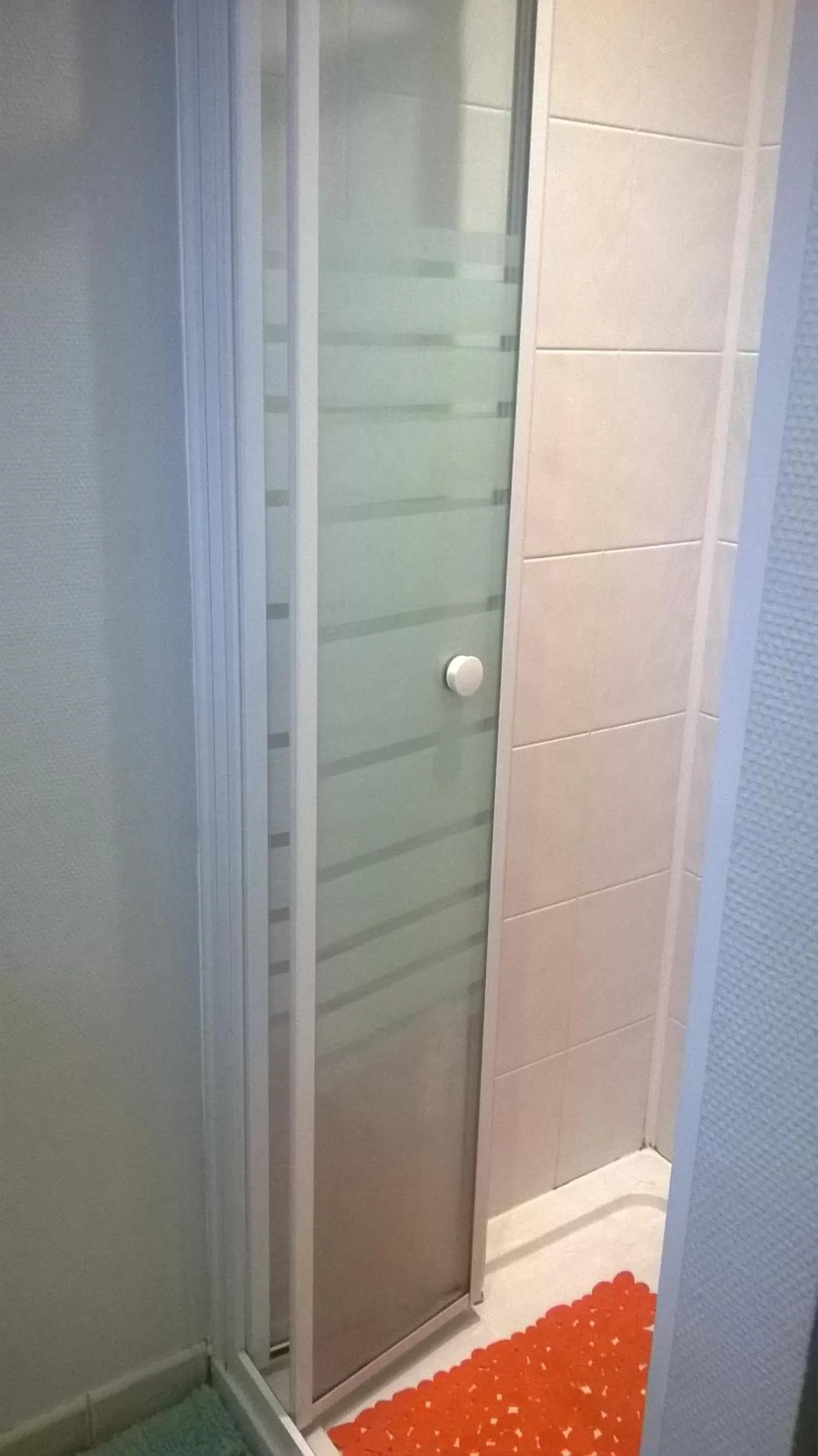 Bathroom in Hotel Tyblomen