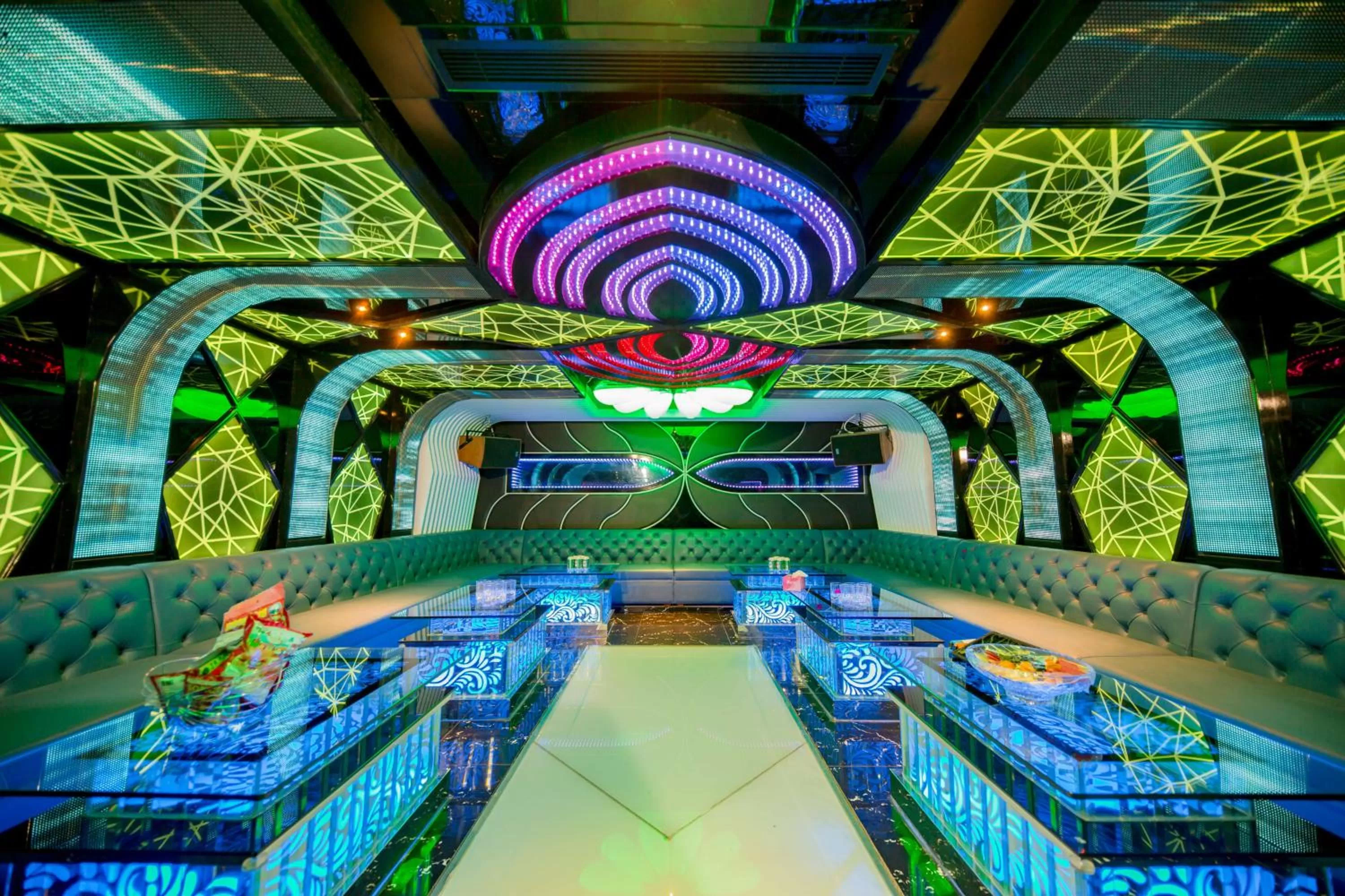 Karaoke in Quinter Central Nha Trang