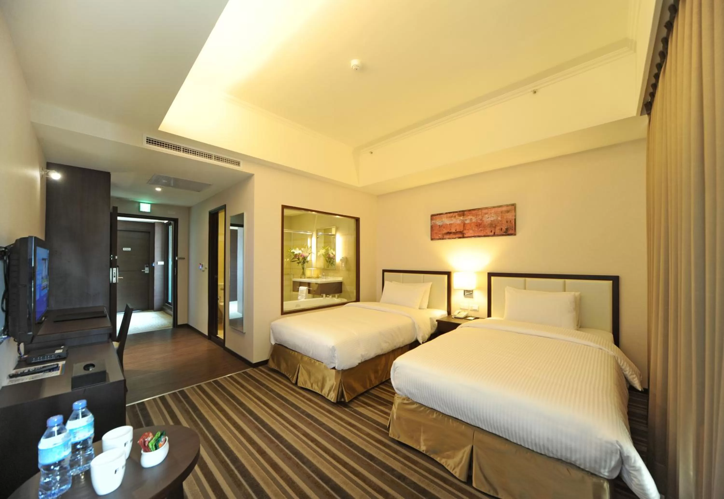 Photo of the whole room, Bed in F Hotel - Hualien - Pet-friendly