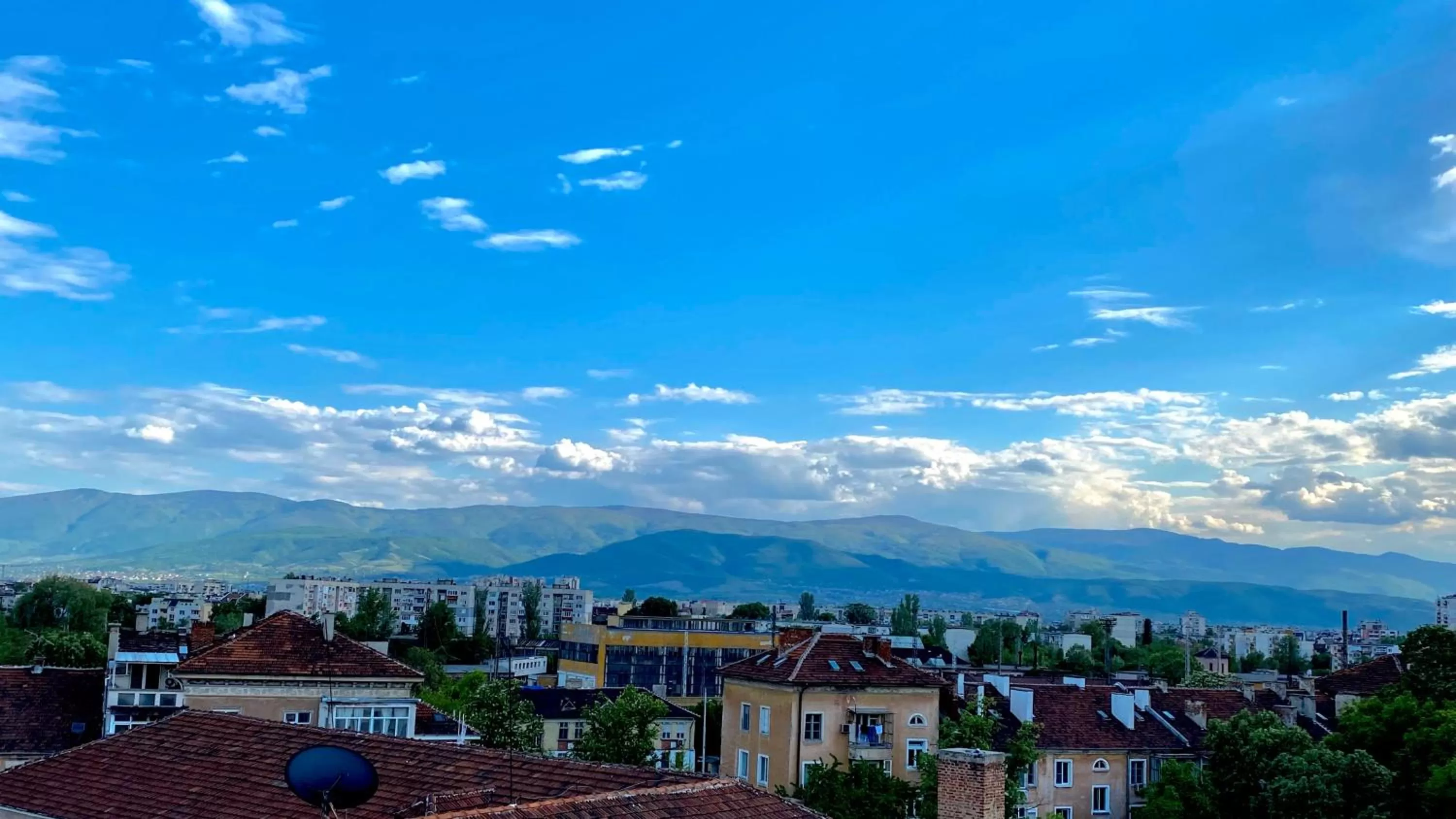 Natural landscape in Luxury Apartments Ivon