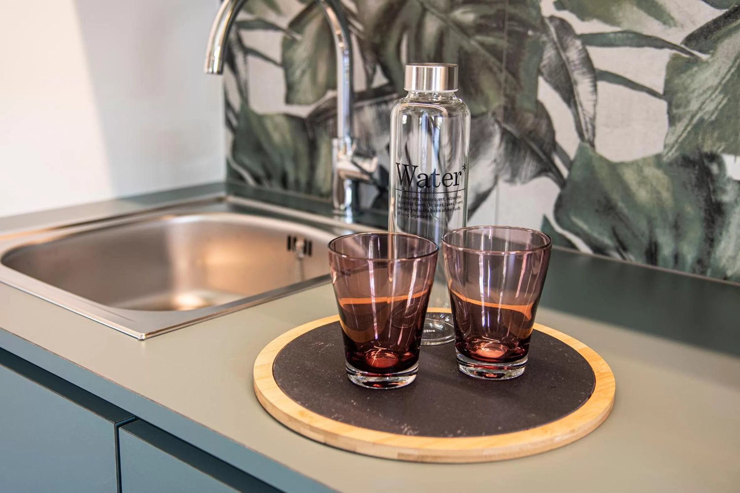 Drinks in pradl elf my- apartment