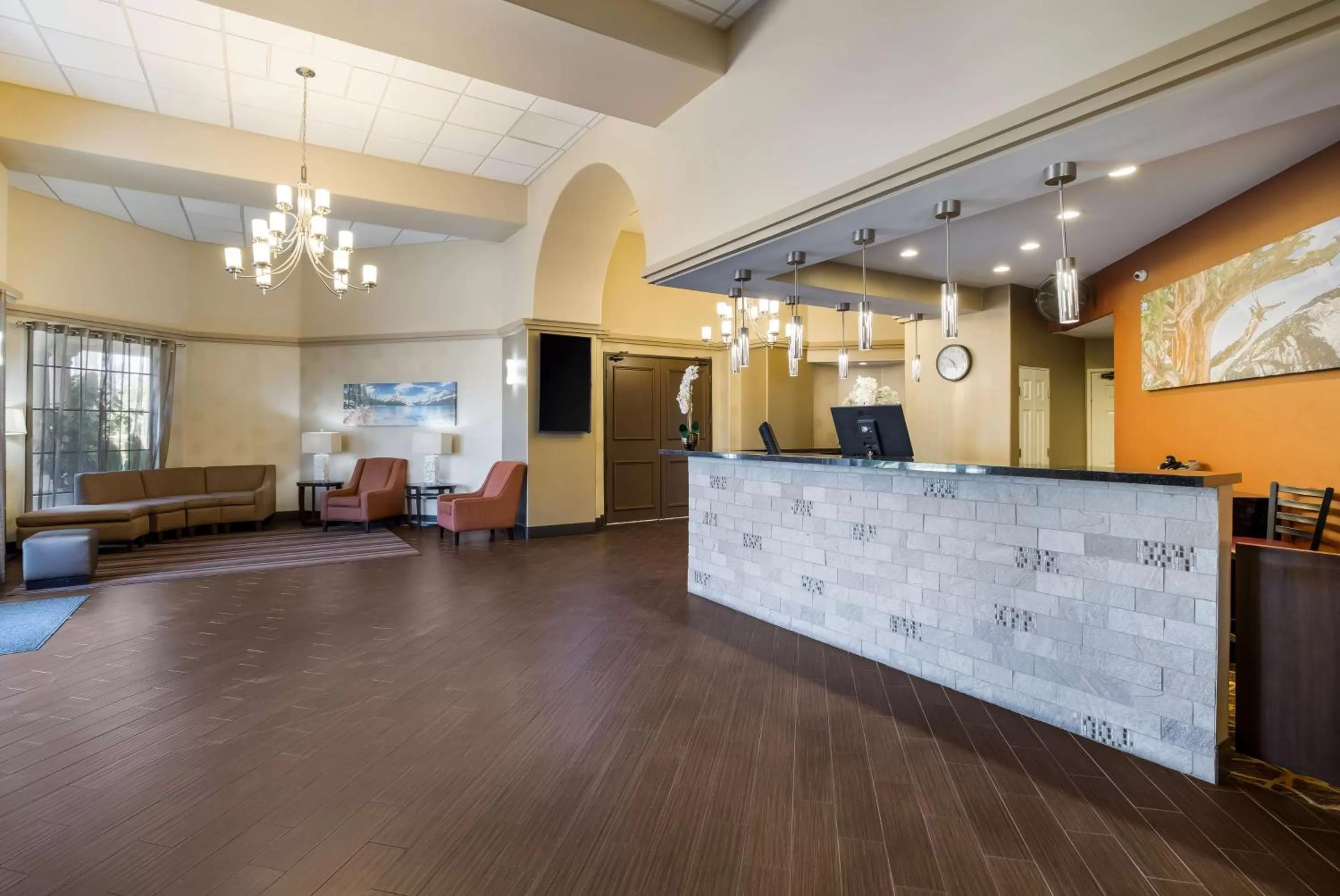 Lobby or reception in Best Western Escondido Hotel