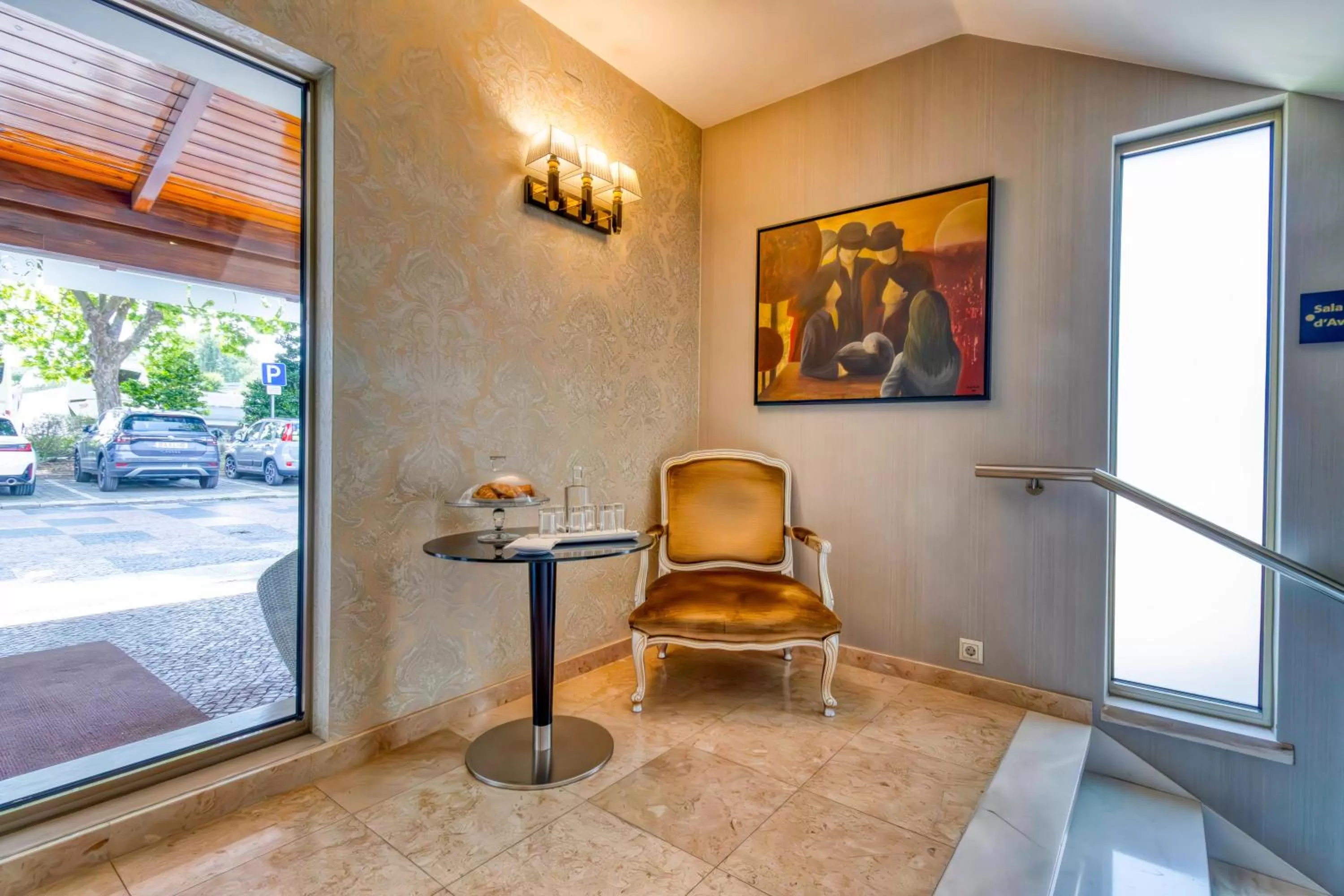 Living room in Hotel Lis Batalha