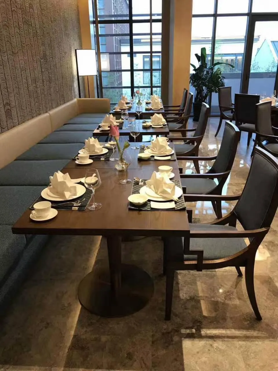 Restaurant/places to eat in Pullman Zhouzhuang