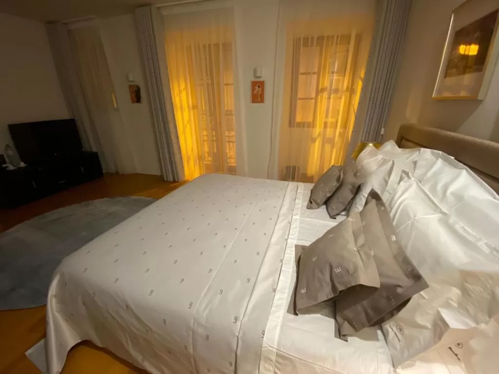 Bed in TM Luxury Apartments Lisbon