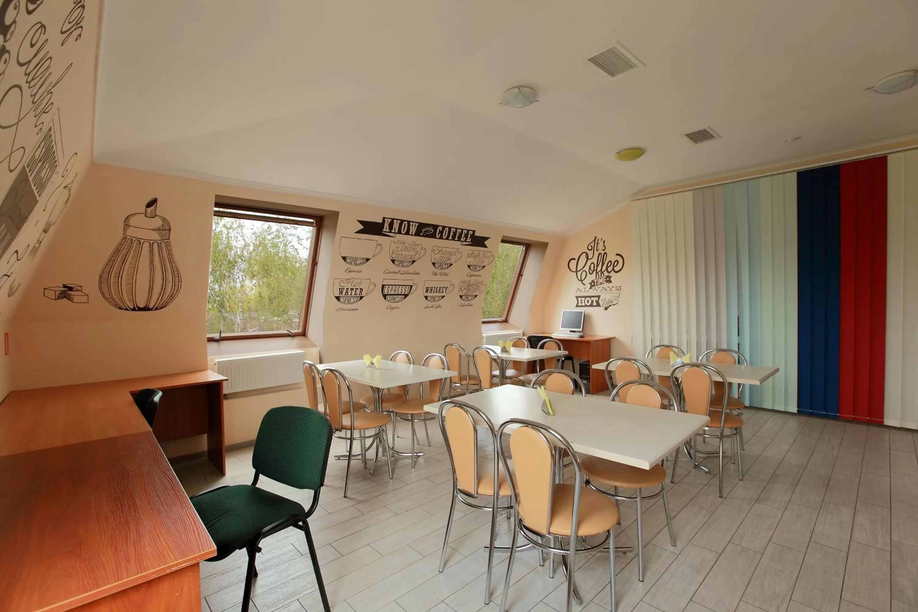 Restaurant/Places to Eat in Budget Hotel Ekotel
