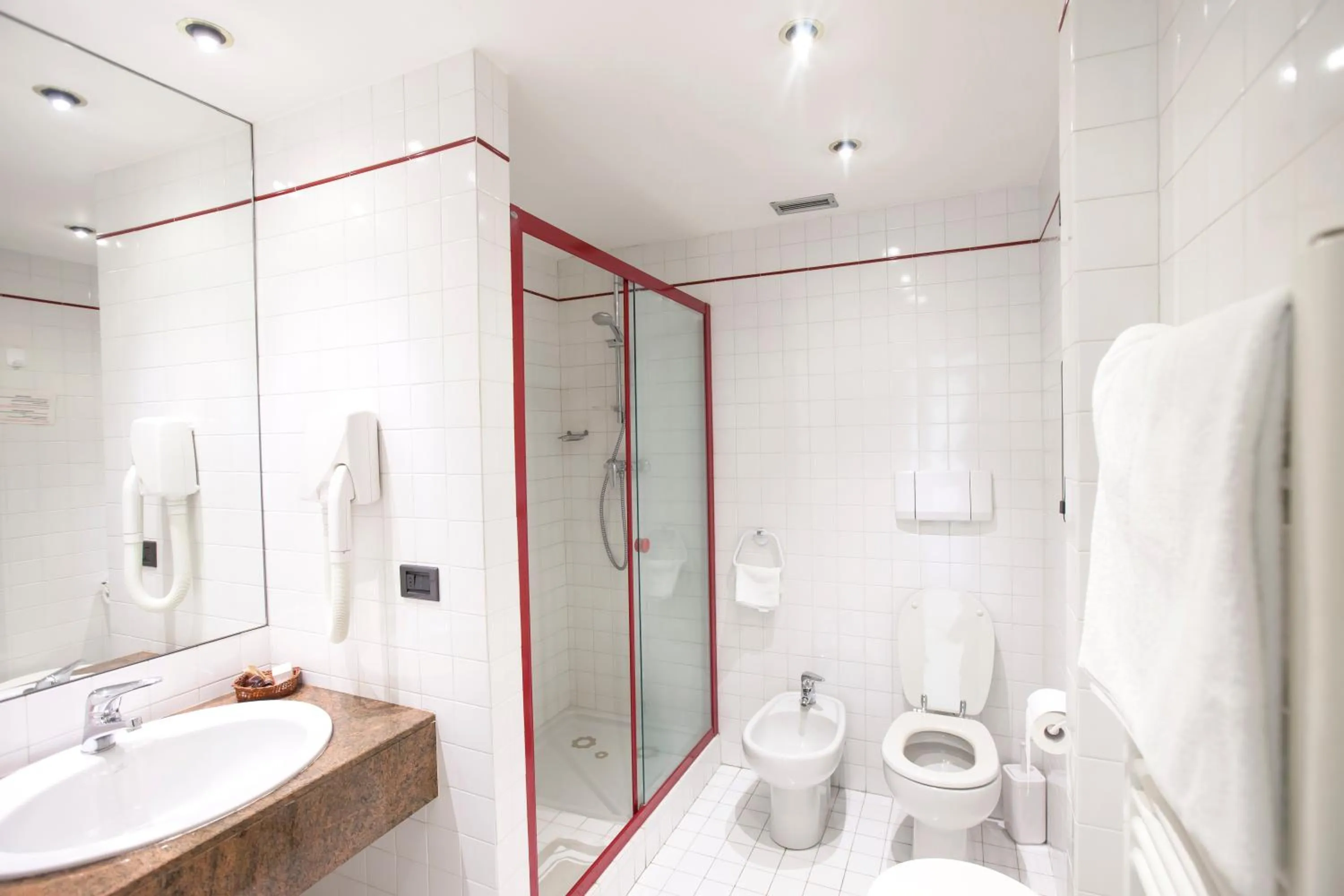 Shower in Locanda La Posta