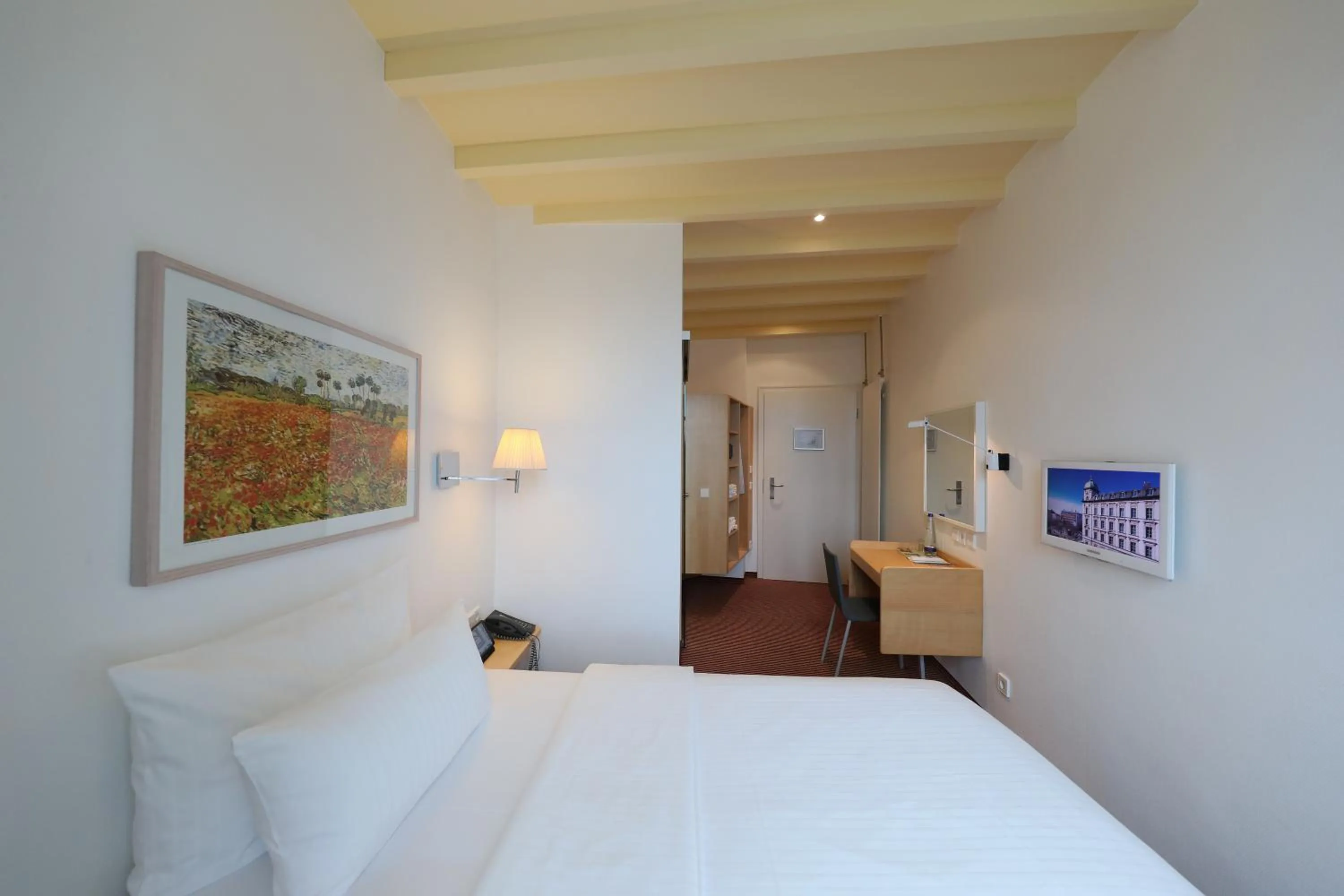 Cozy Single Room in MOMA1890 Boutique Hotel