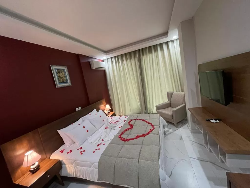 Bed in RESIDENCE SYCOMORE 1