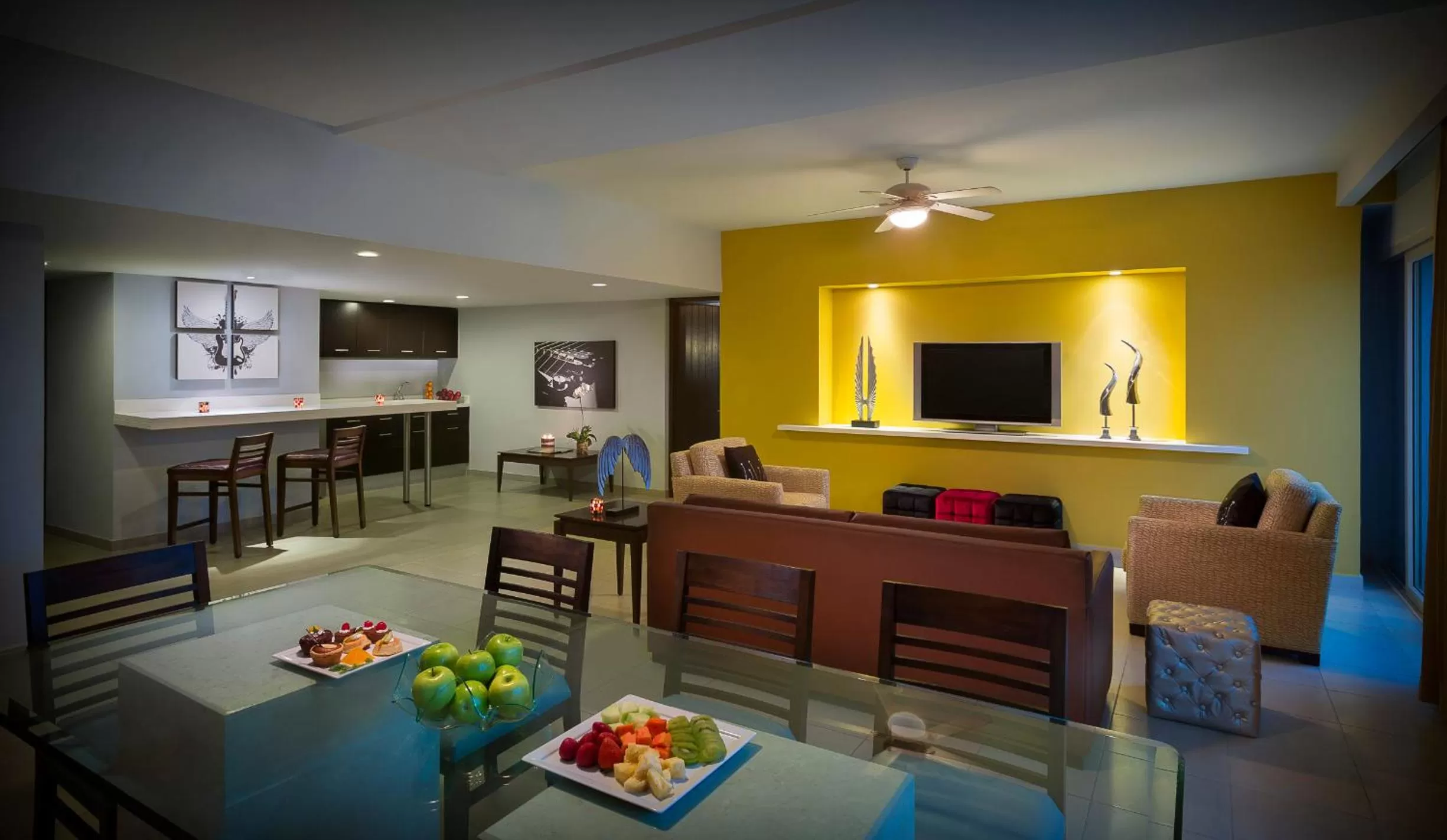 Living room in Hard Rock Hotel Vallarta All Inclusive