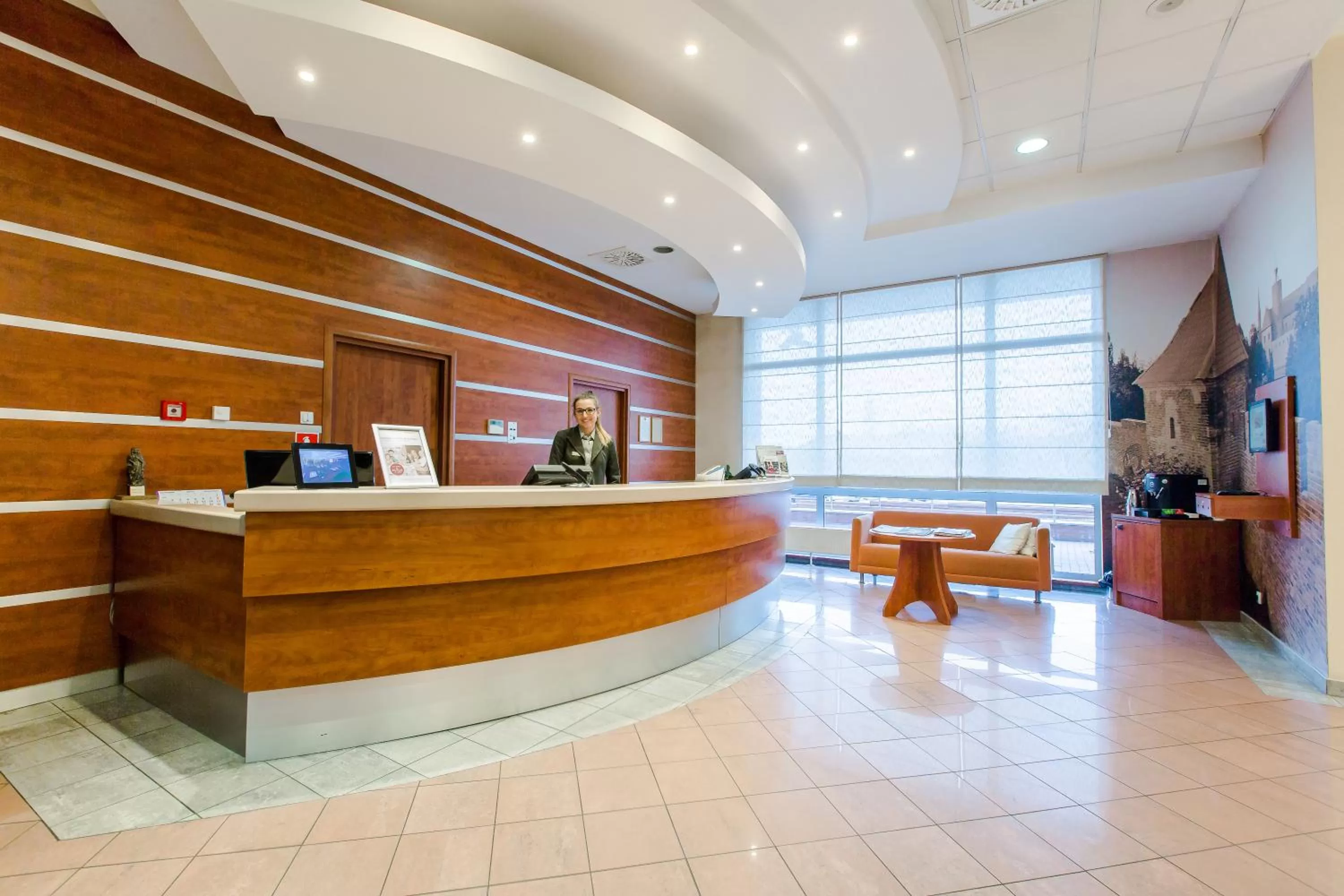 Lobby or reception in Qubus Hotel Głogów