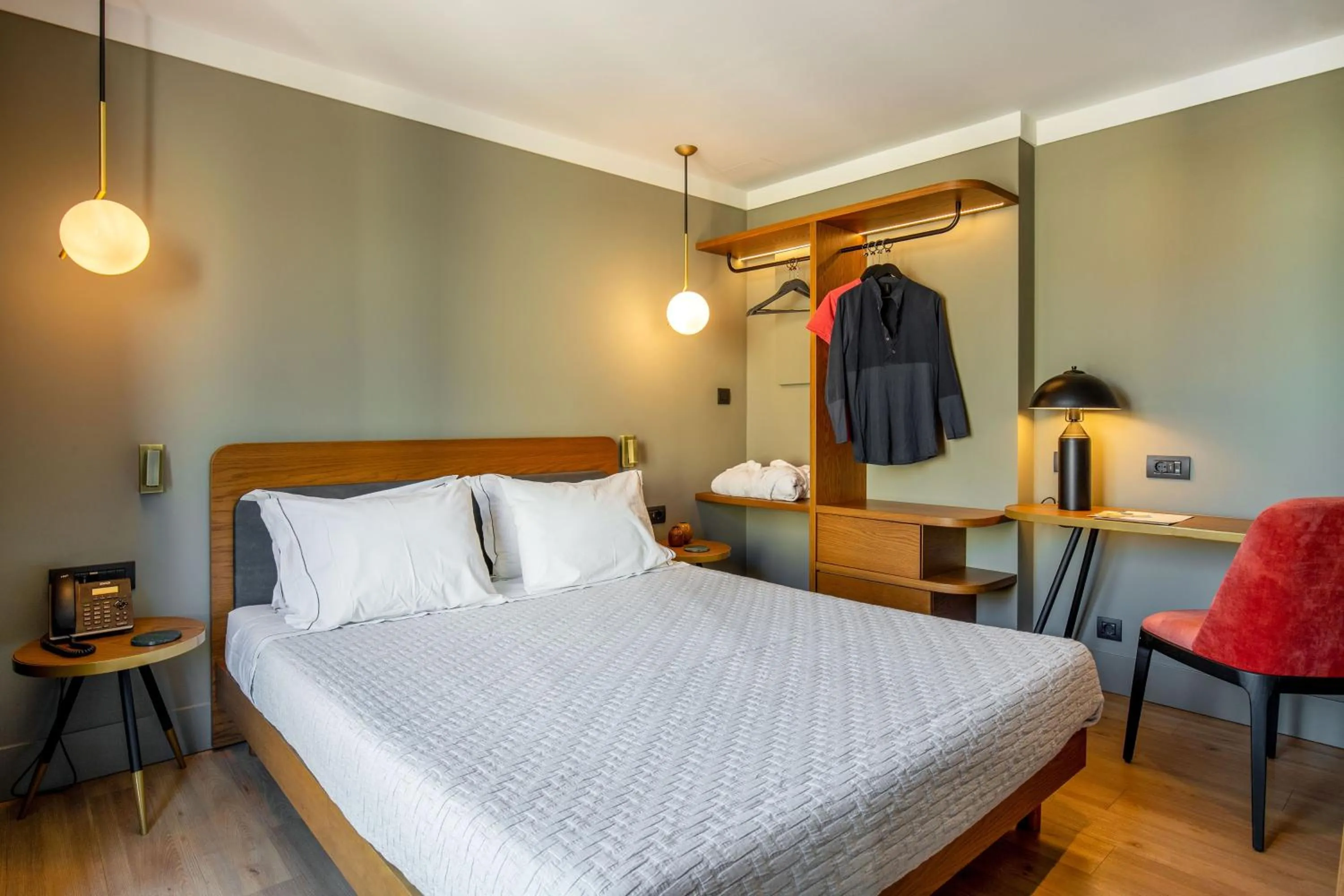 Bedroom, Bed in Blend Hotel