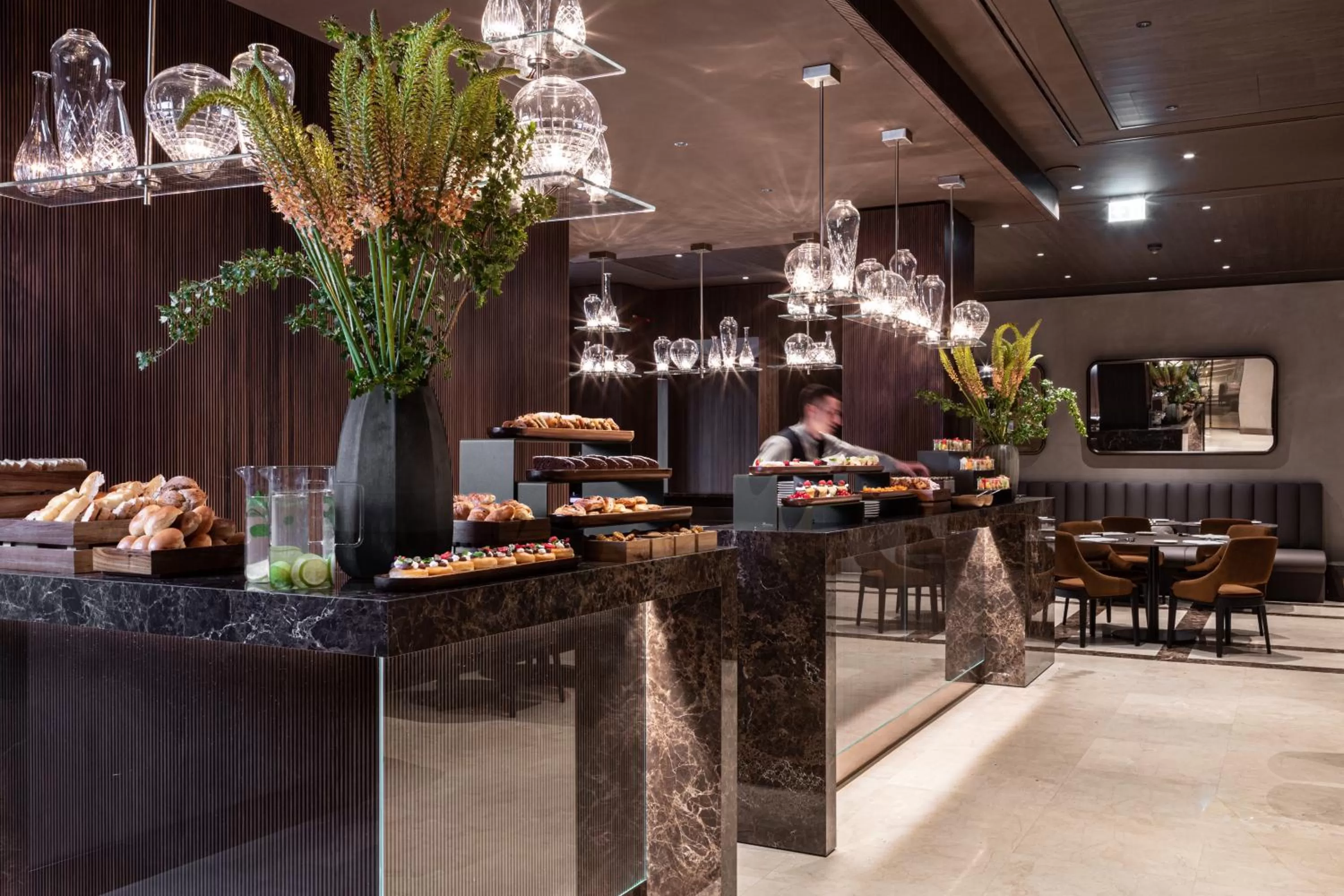 Breakfast in Hotel Cristoforo Colombo - Preferred Hotels & Resorts