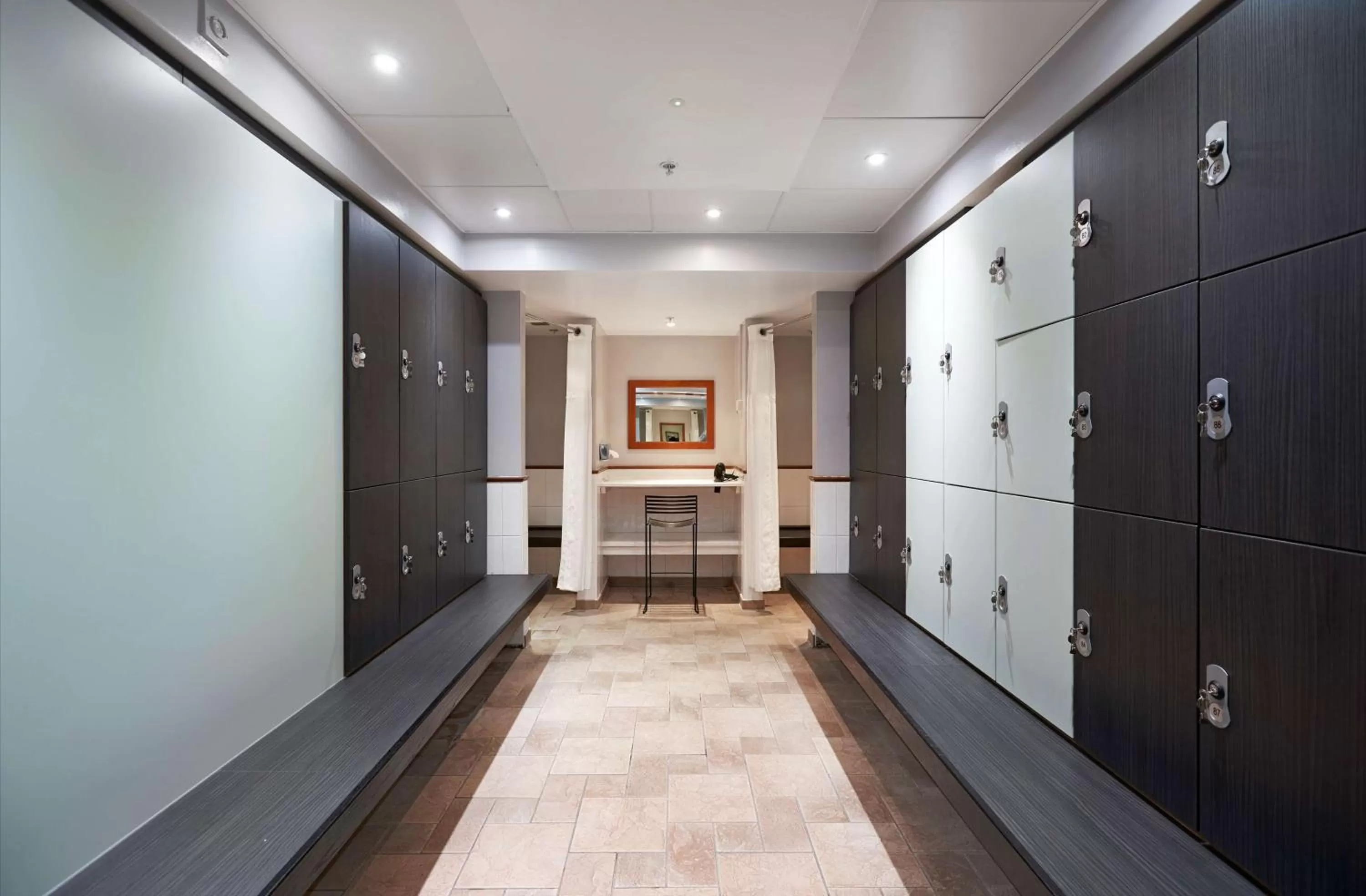 Fitness centre/facilities in DoubleTree by Hilton Dartford Bridge