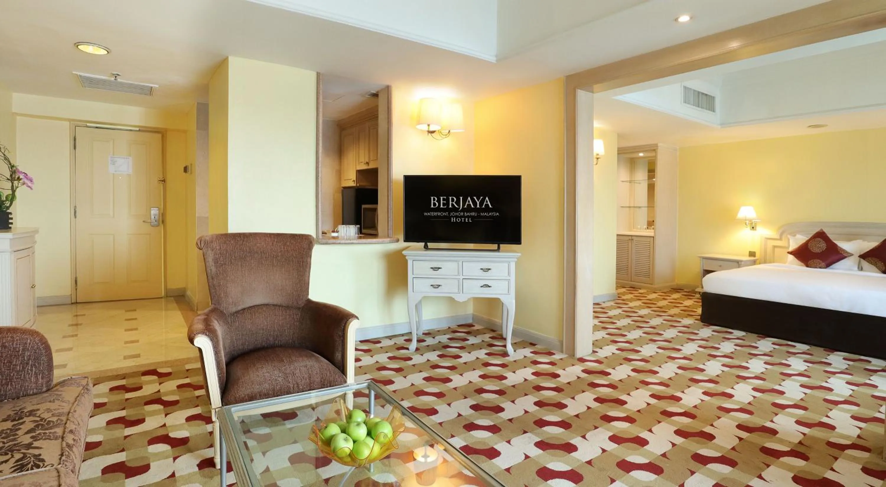 Bed in Berjaya Waterfront Hotel, Johor Bahru