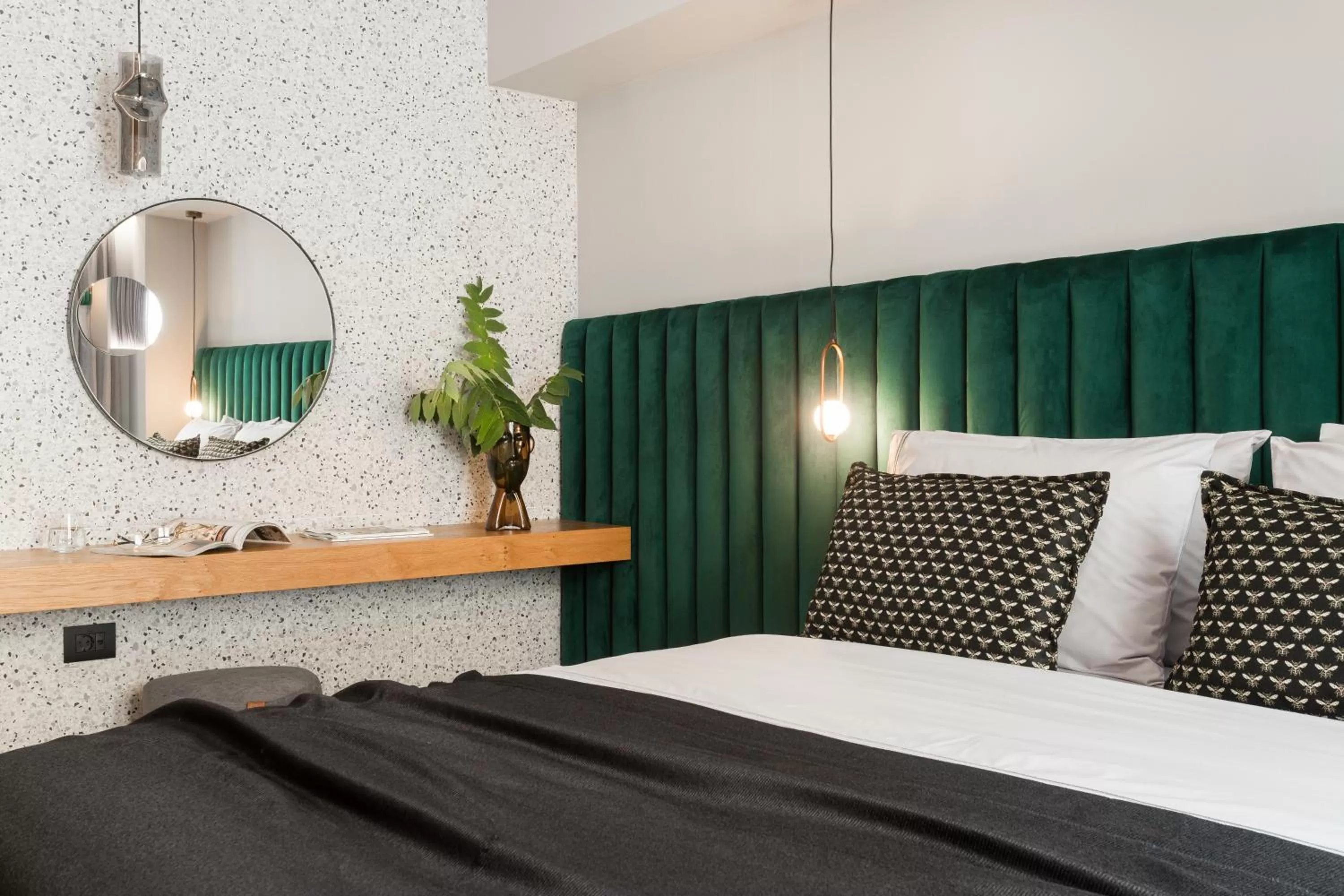 Bed in 11 Enteka Acropolis Suites