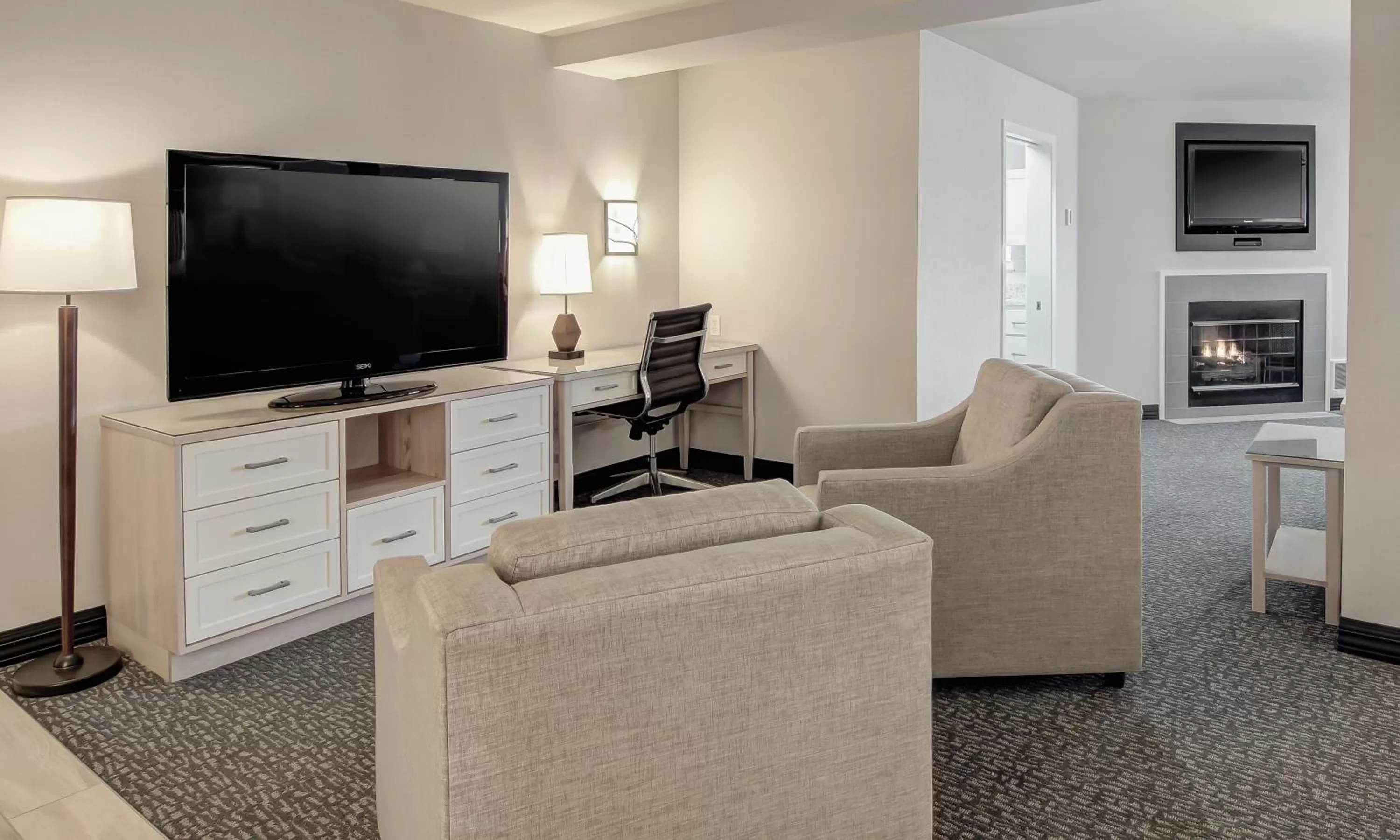 TV and multimedia in Hallmark Resort - Newport