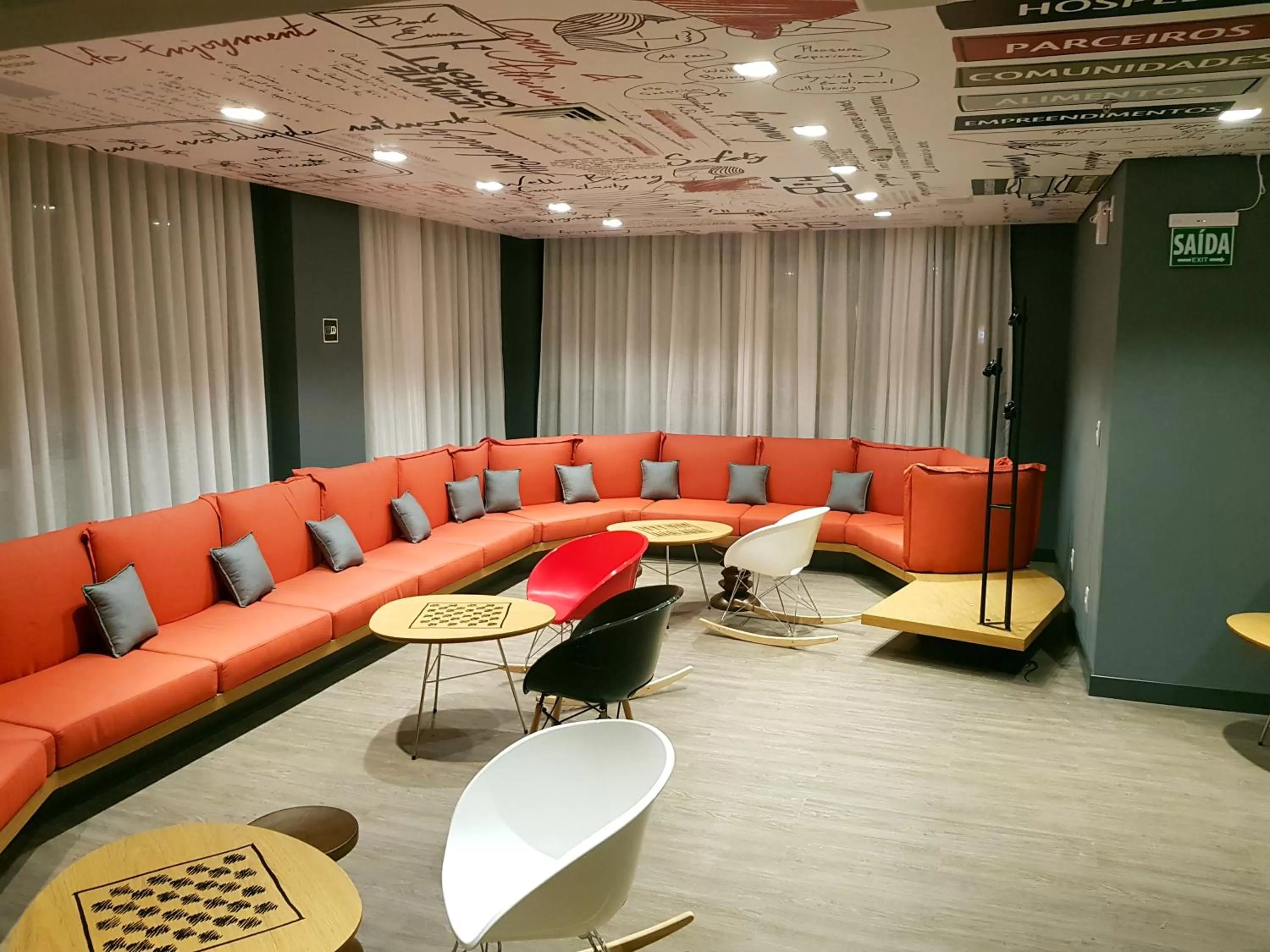 Living room in ibis Carlos Barbosa