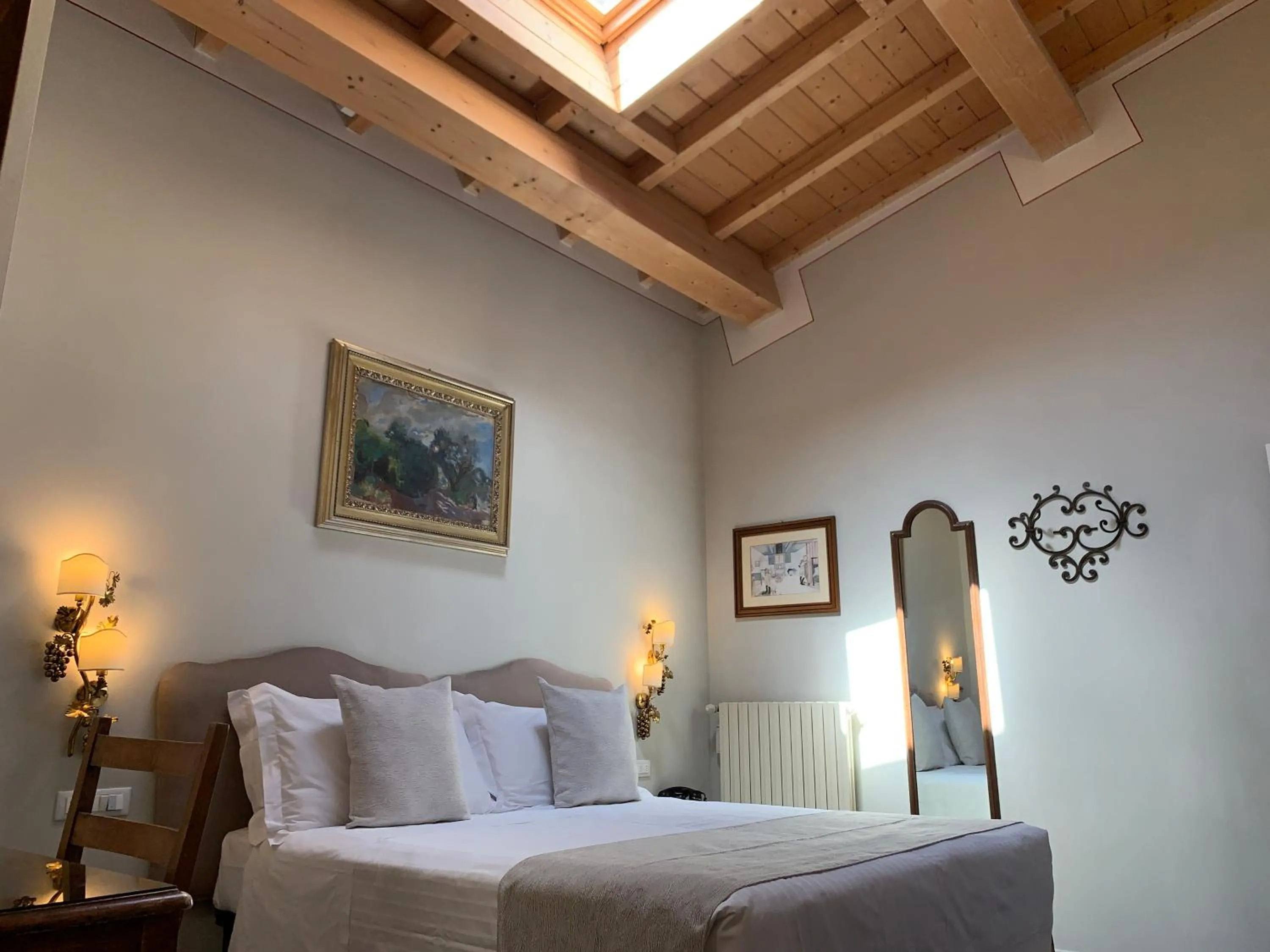 Photo of the whole room, Bed in Hotel David