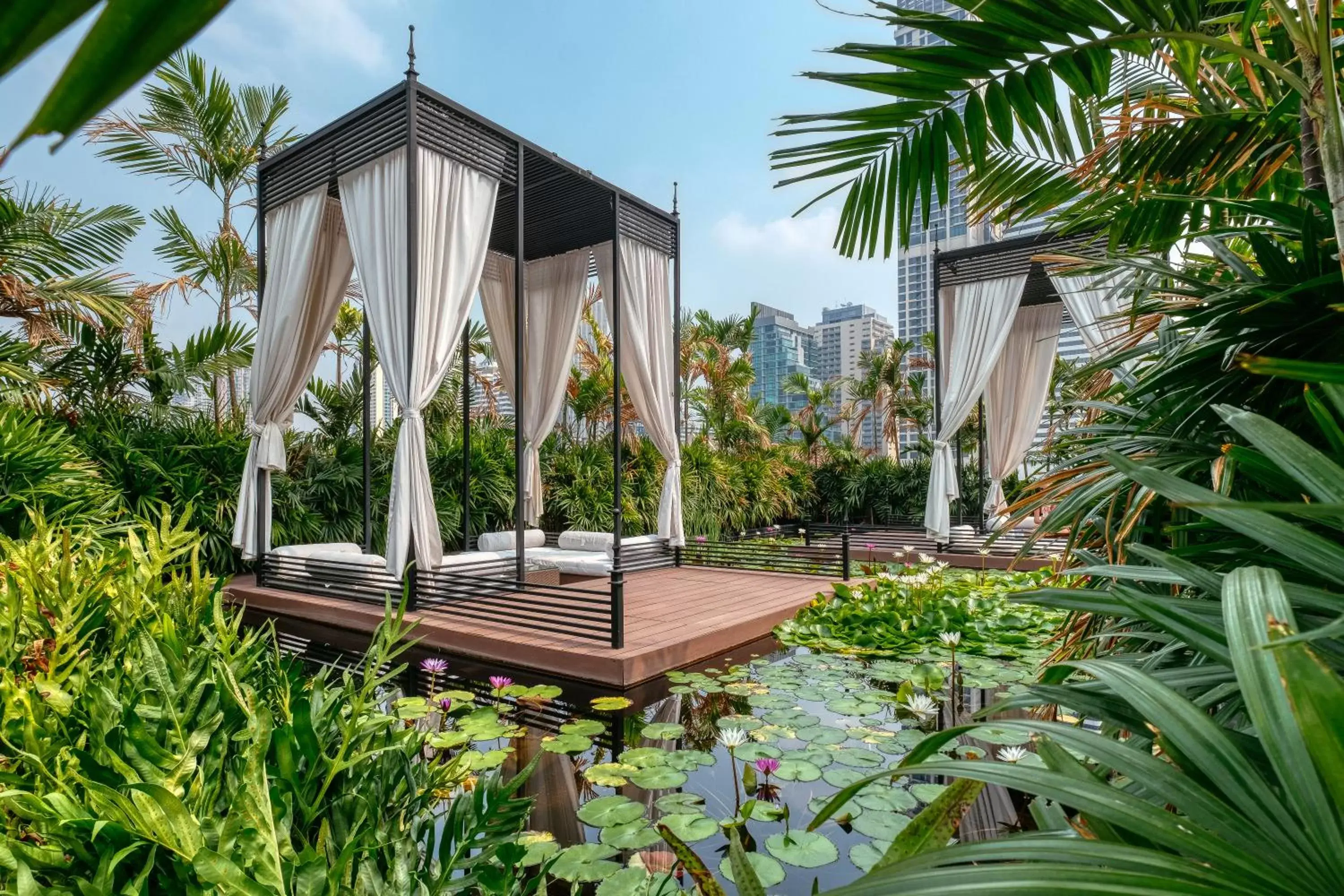 Mövenpick Hotel Sukhumvit 15 Bangkok Mövenpick Hotel Sukhumvit 15 Bangkok