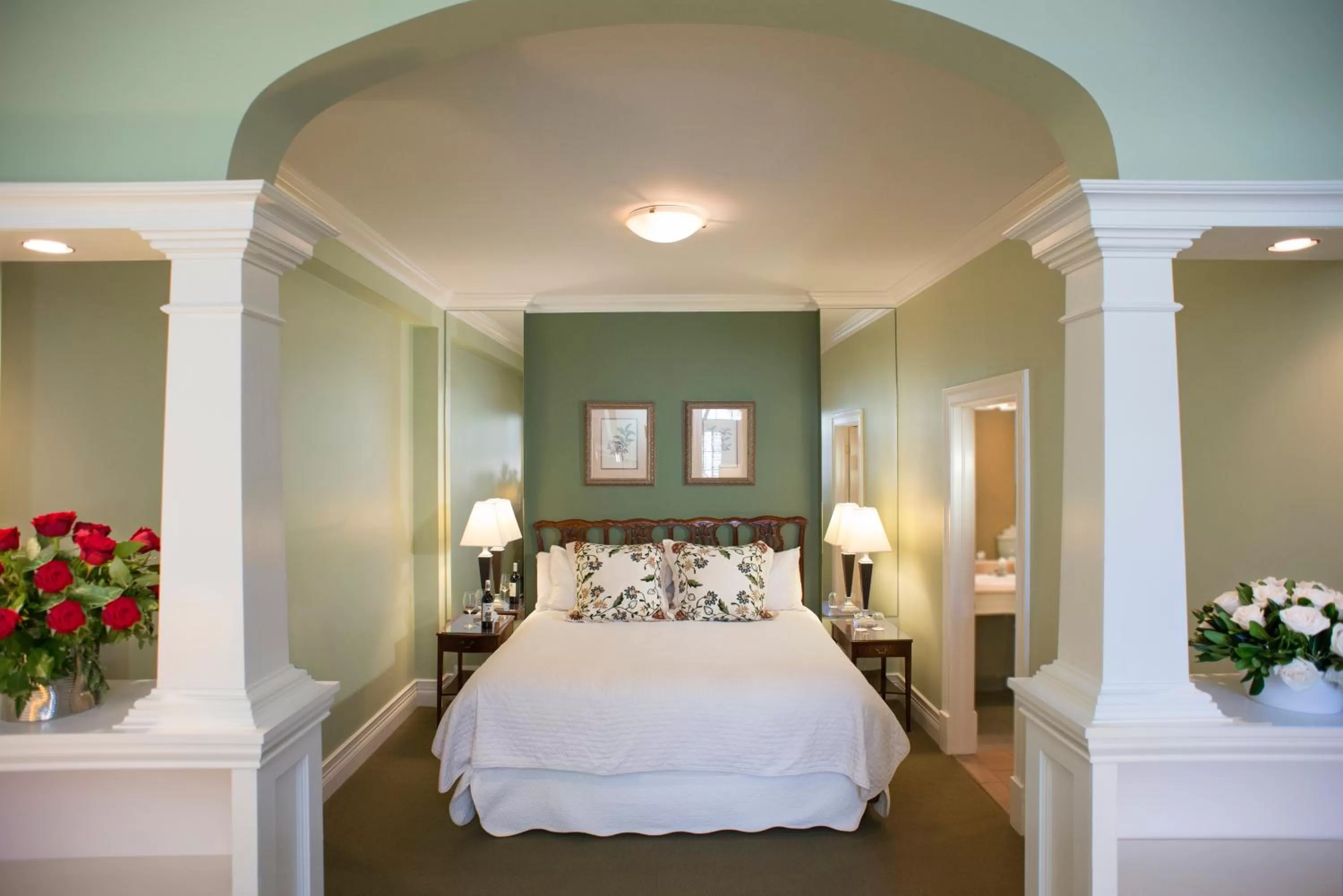 Bed in Inn On The Twenty