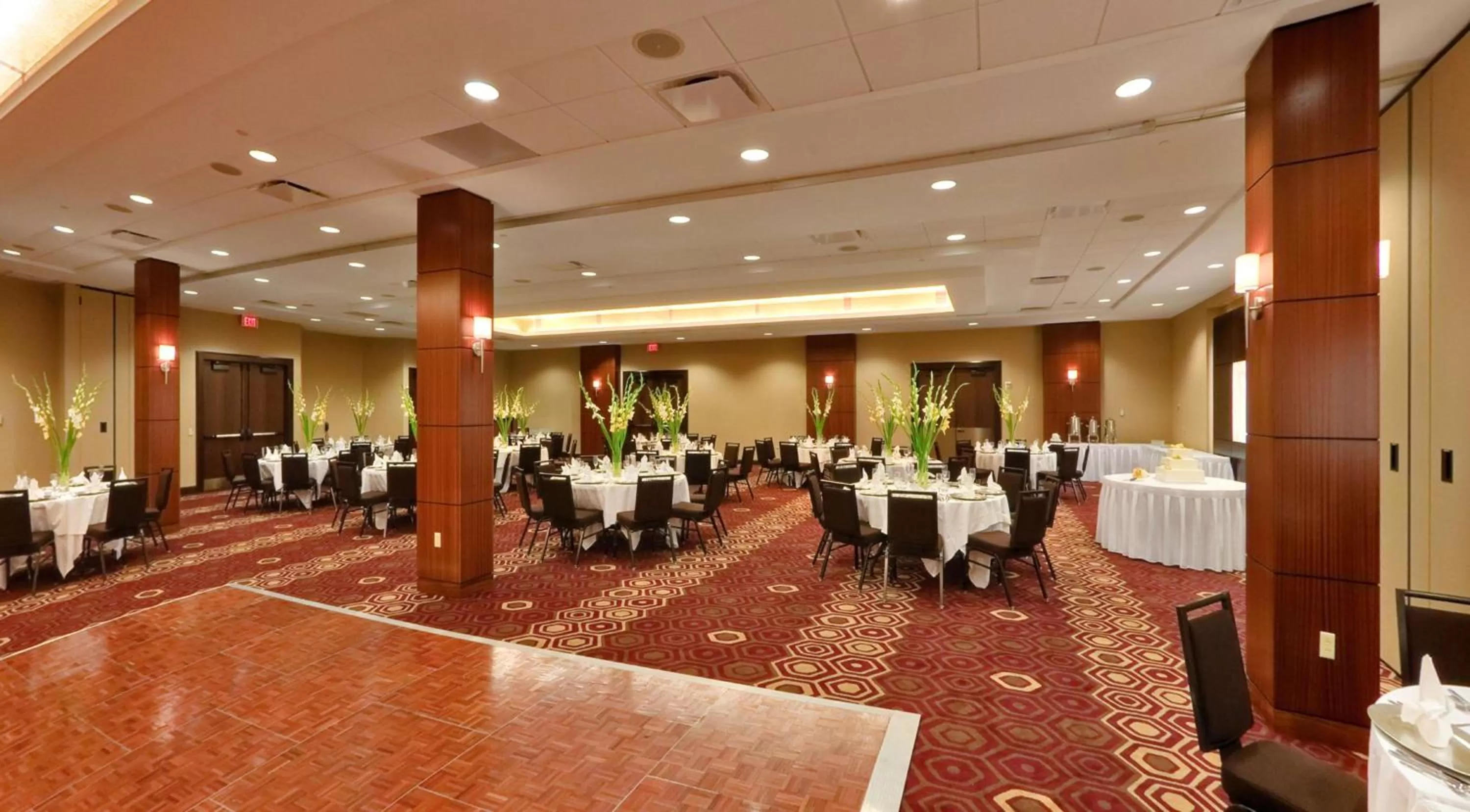 Meeting/conference room in DoubleTree by Hilton Hotel & Suites Pittsburgh Downtown
