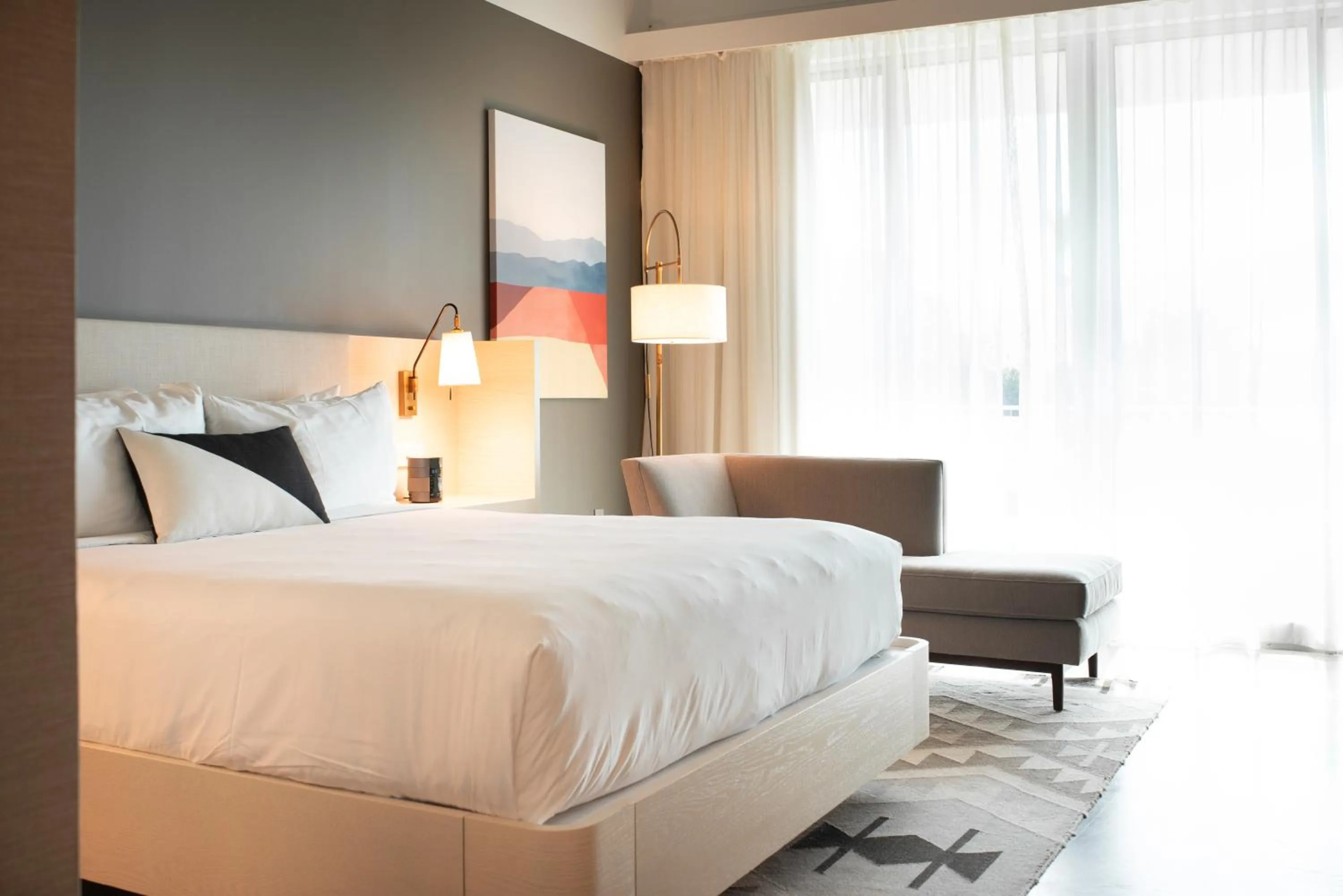 Bed in Mountain Shadows Resort Scottsdale