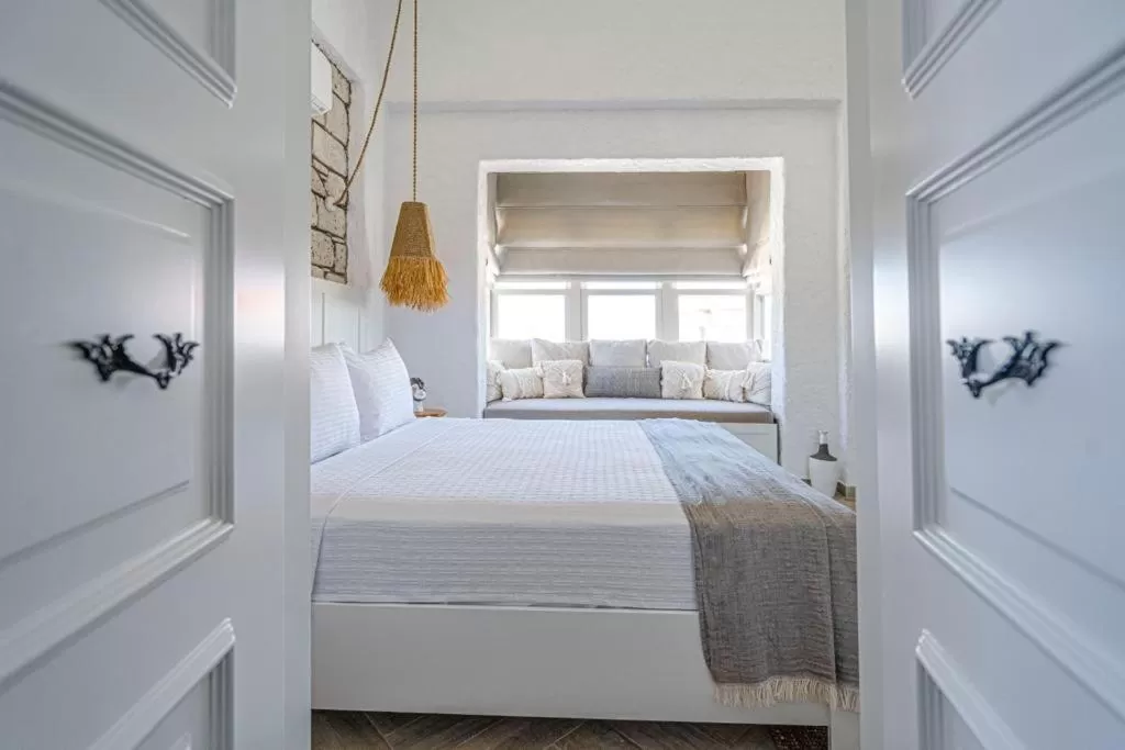 Bed in Voger Alaçatı Silence