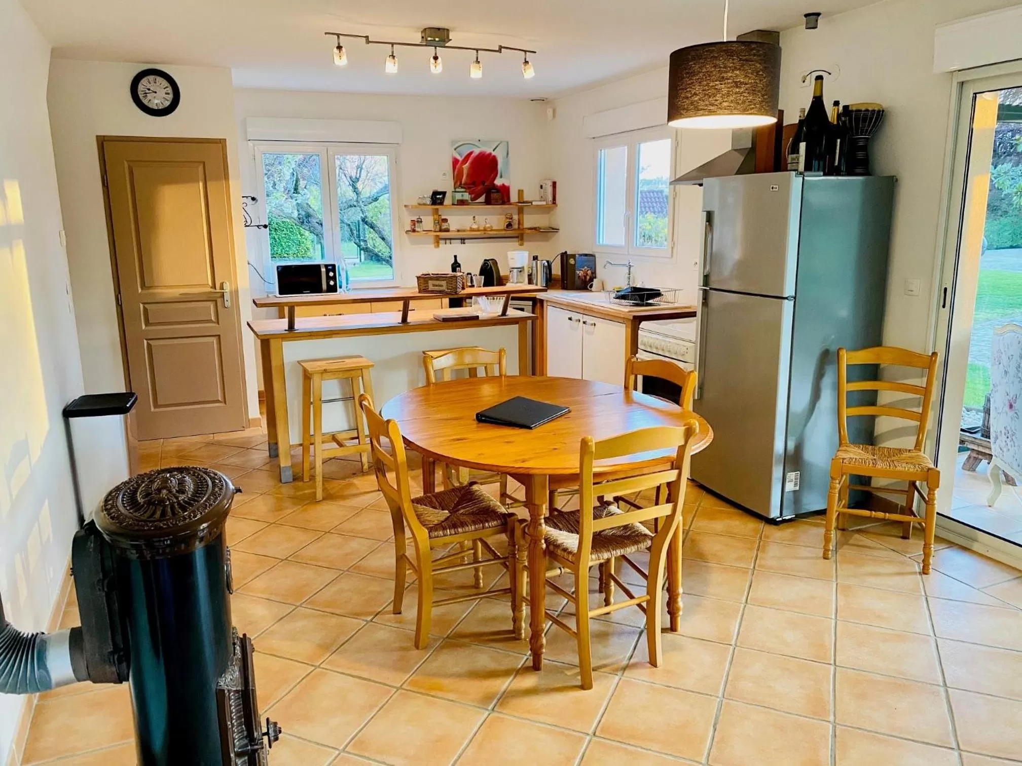 Kitchen or kitchenette in Les Villas du Domaine de Suzel