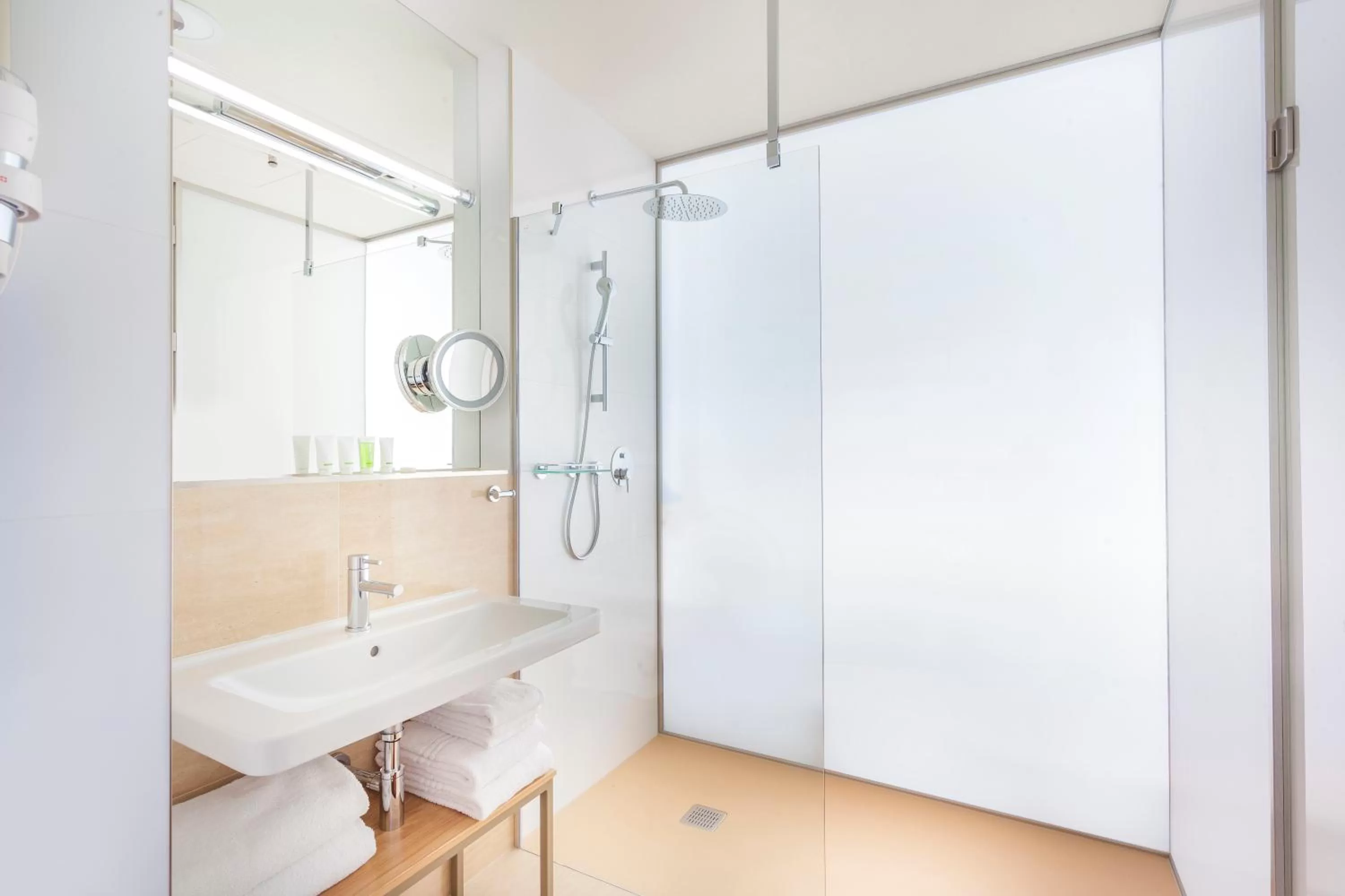 Bathroom in Hotel Golf Prague