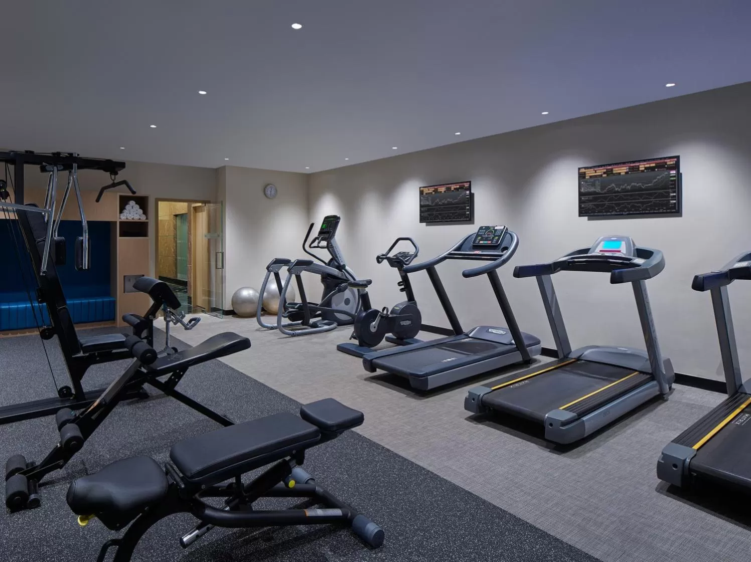 Fitness centre/facilities in Two MacDonnell Road