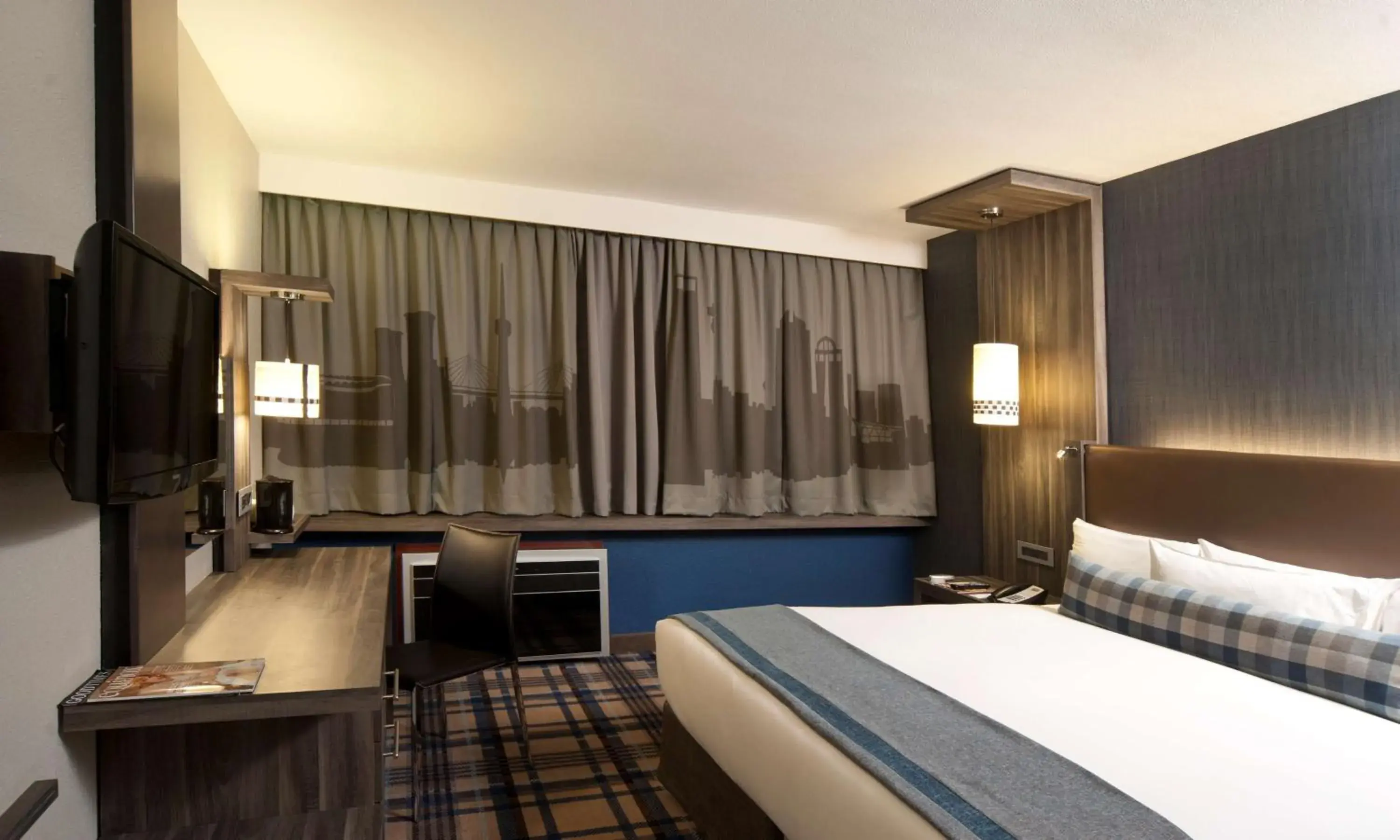 Standard King Room Non Smoking in Garden Court Milpark, Johannesburg Standard King Room Non Smoking in Garden Court Milpark, Johannesburg