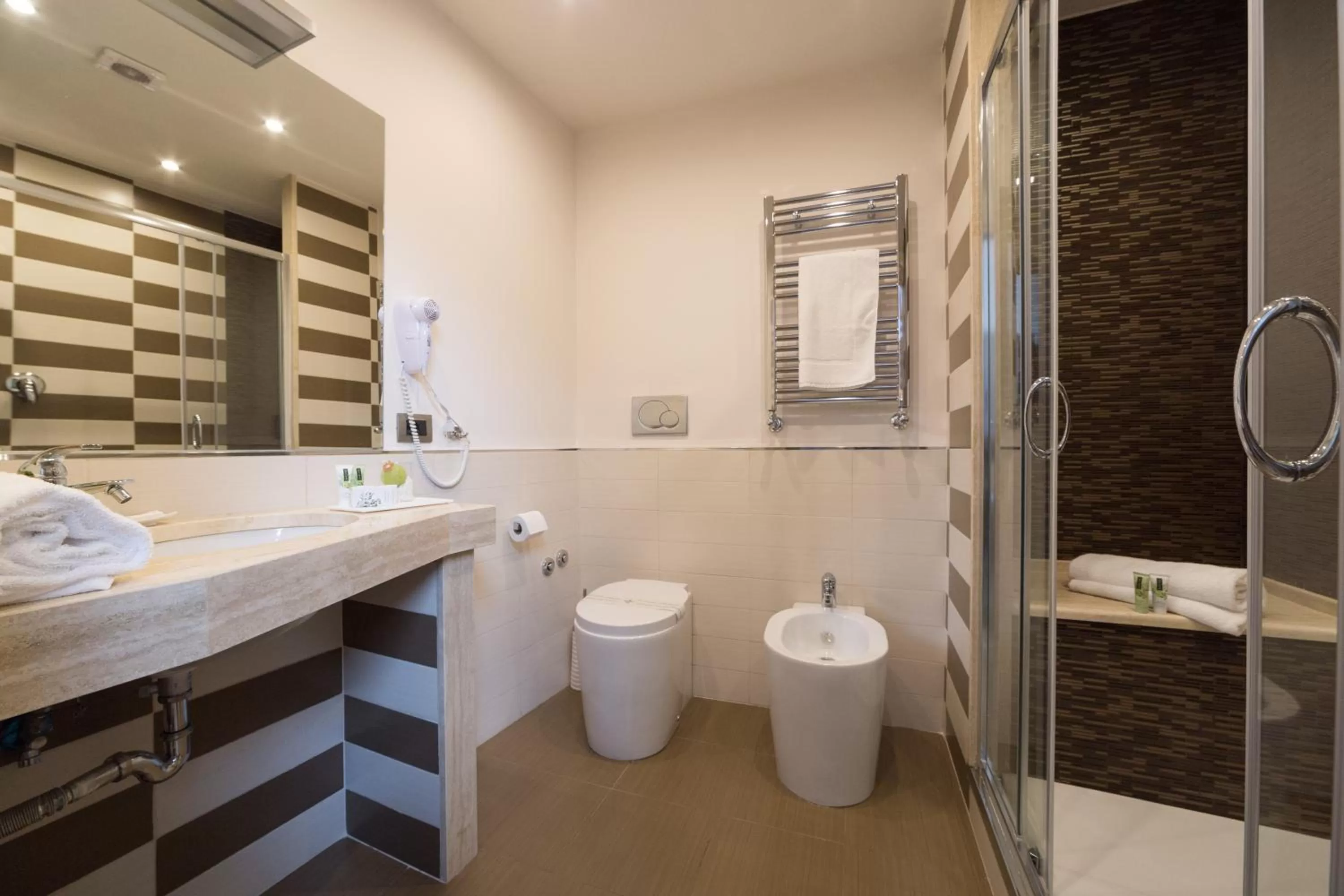 Shower in Palazzo Sisto Exclusive Rooms