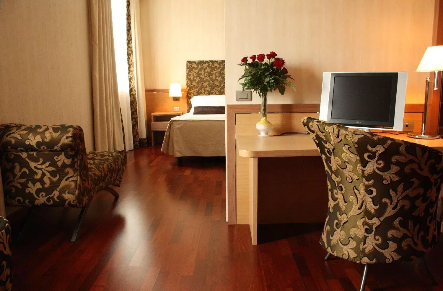 Triple Room in Poli Hotel Triple Room in Poli Hotel