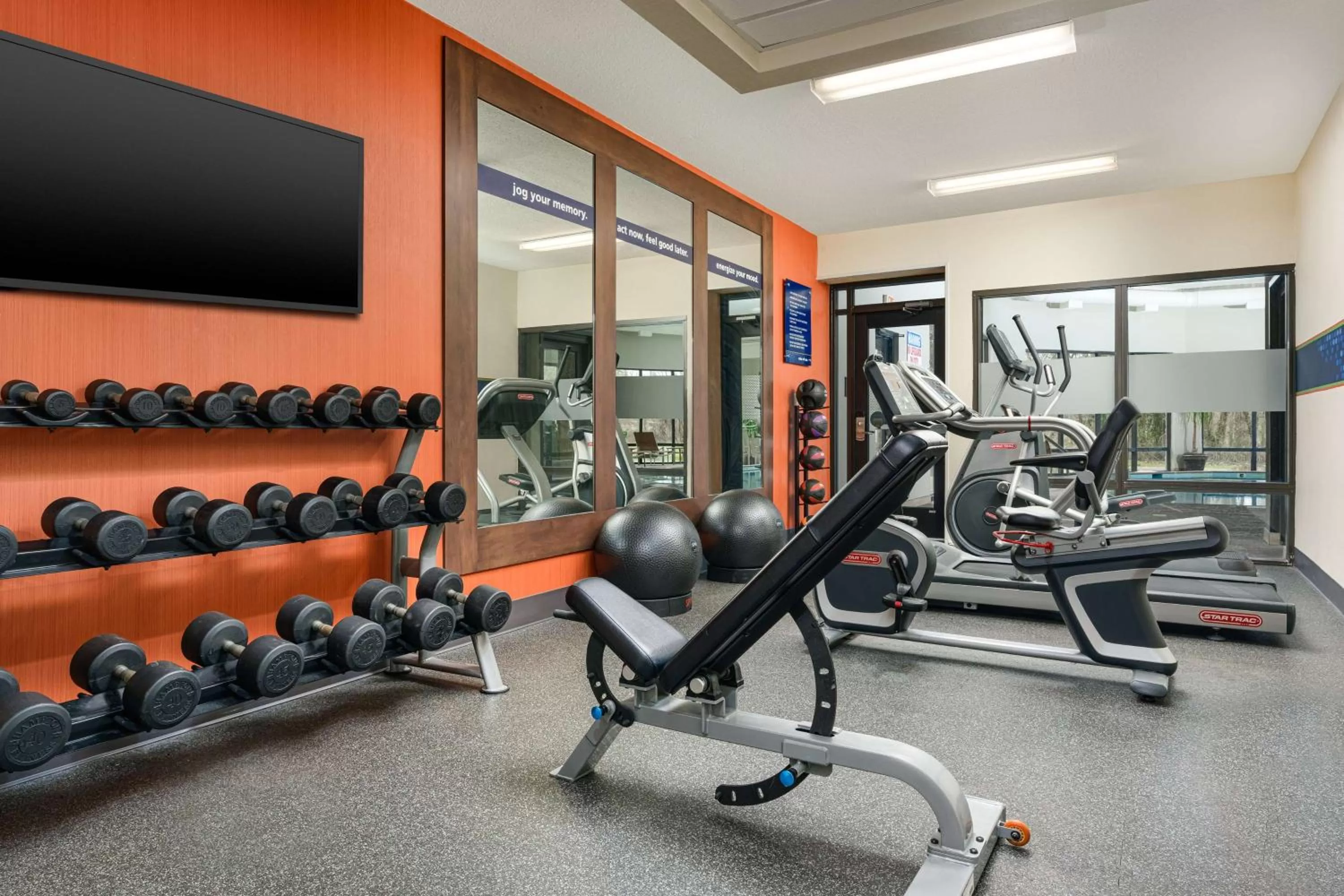 Fitness centre/facilities in Hampton Inn Oak Ridge Knoxville