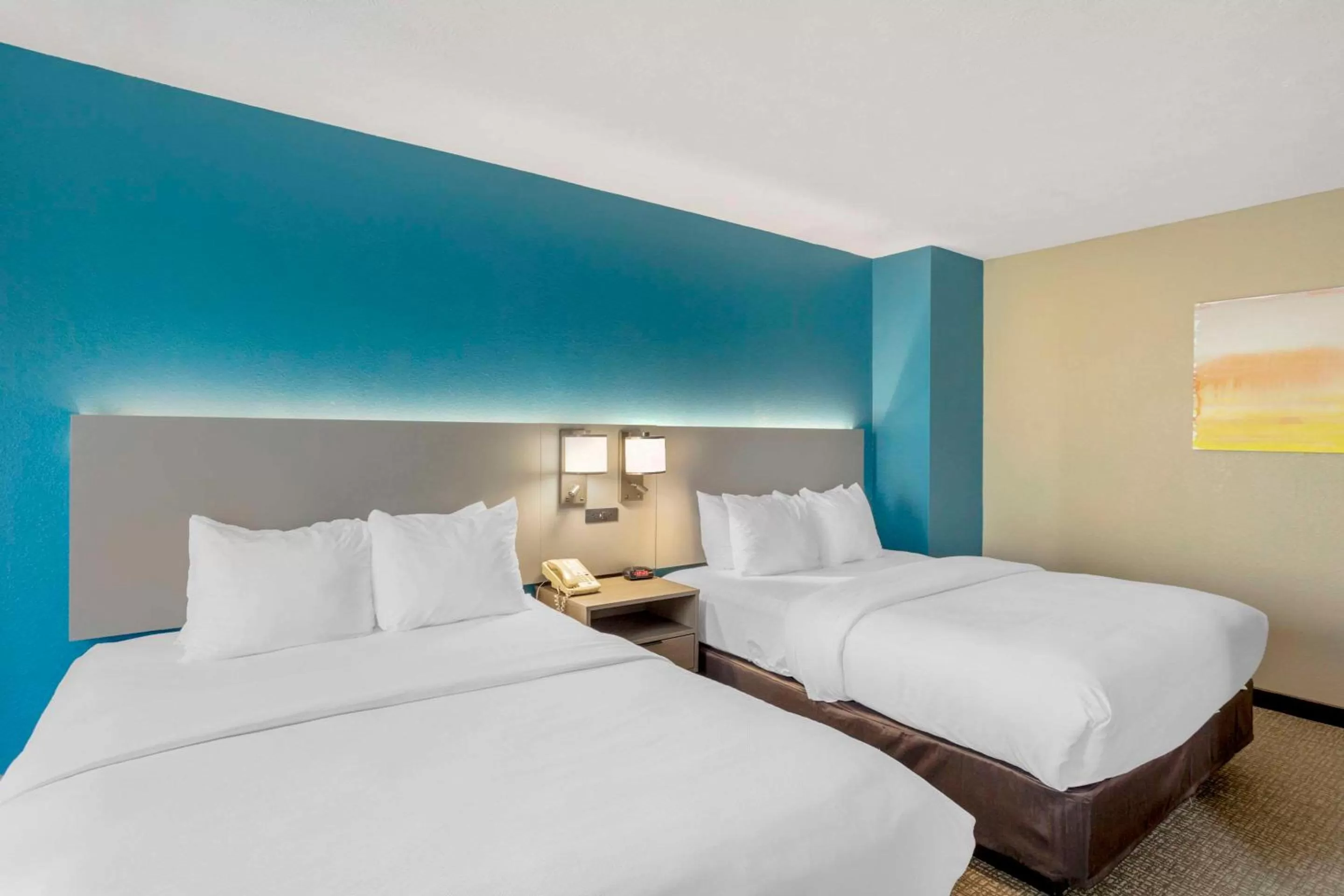 Bedroom, Bed in Comfort Inn Huntingdon