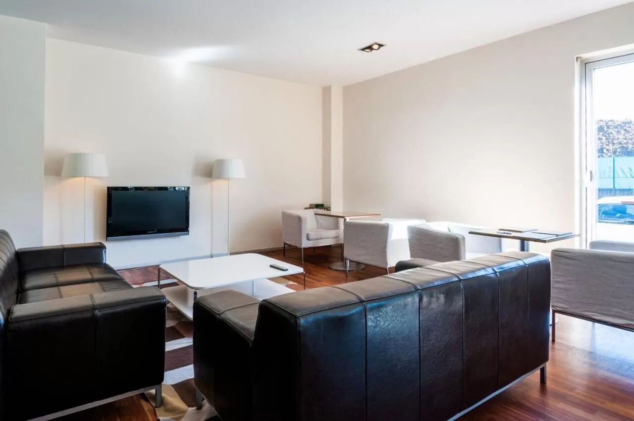 Communal lounge/ TV room in ETH Irún