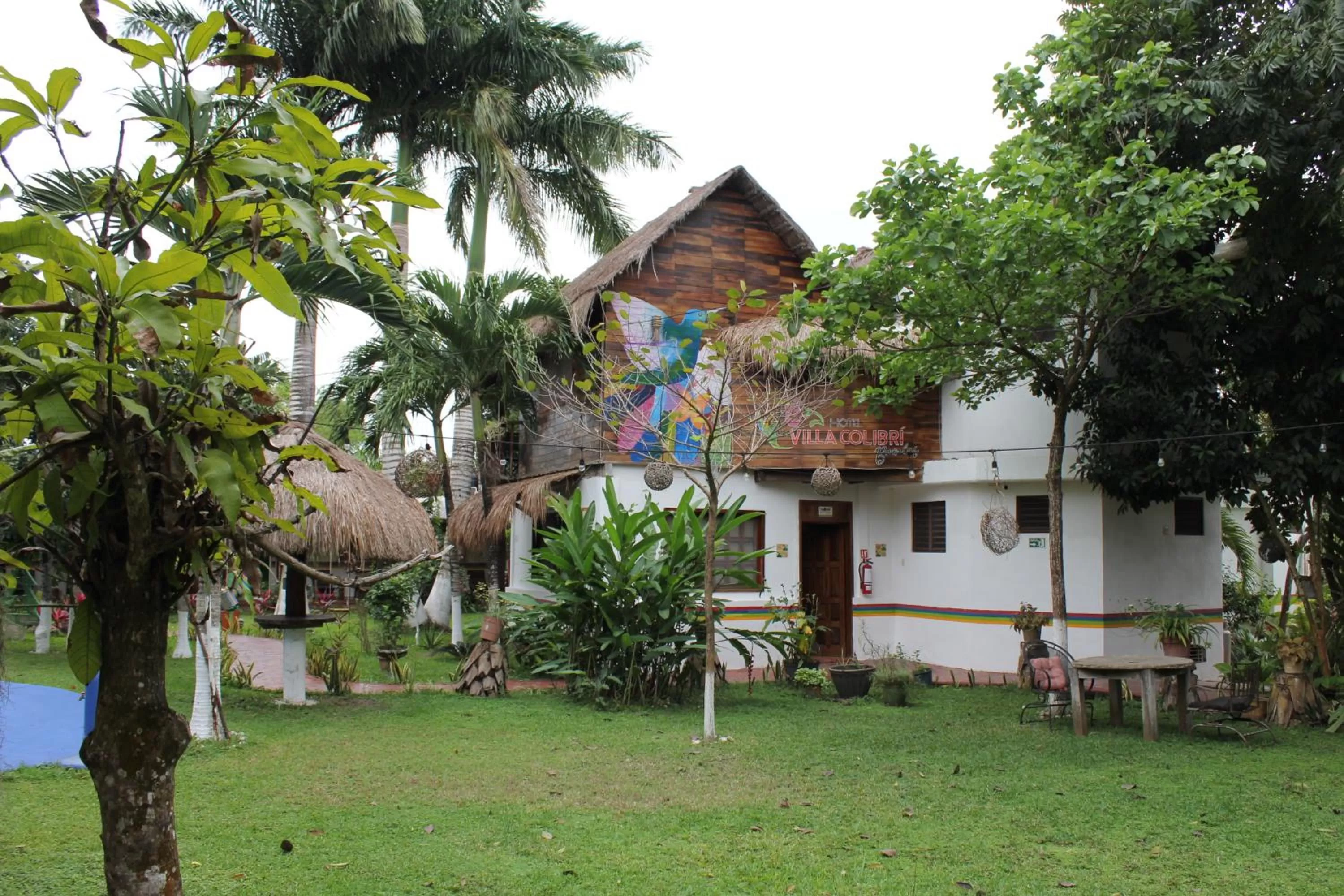 Property Building in Cabañas Colibrí