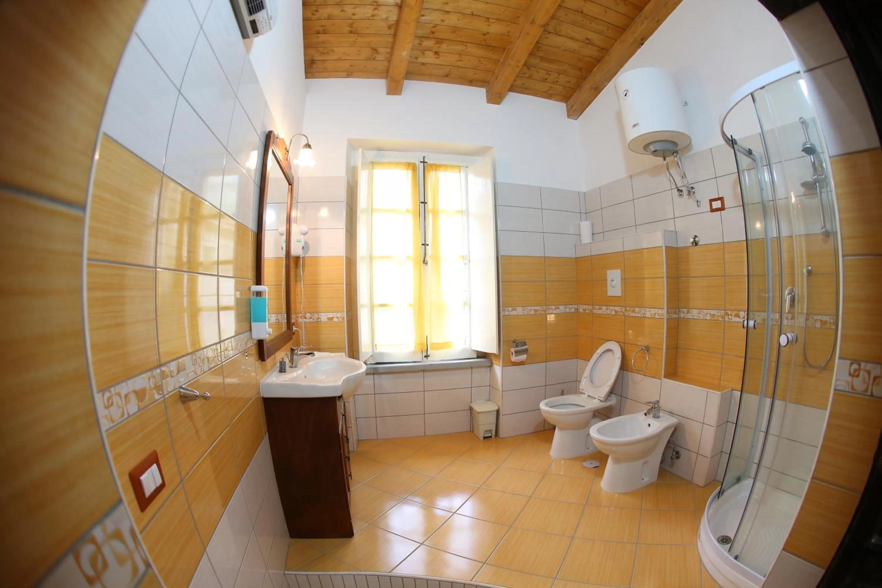 Toilet in Casa Lissania