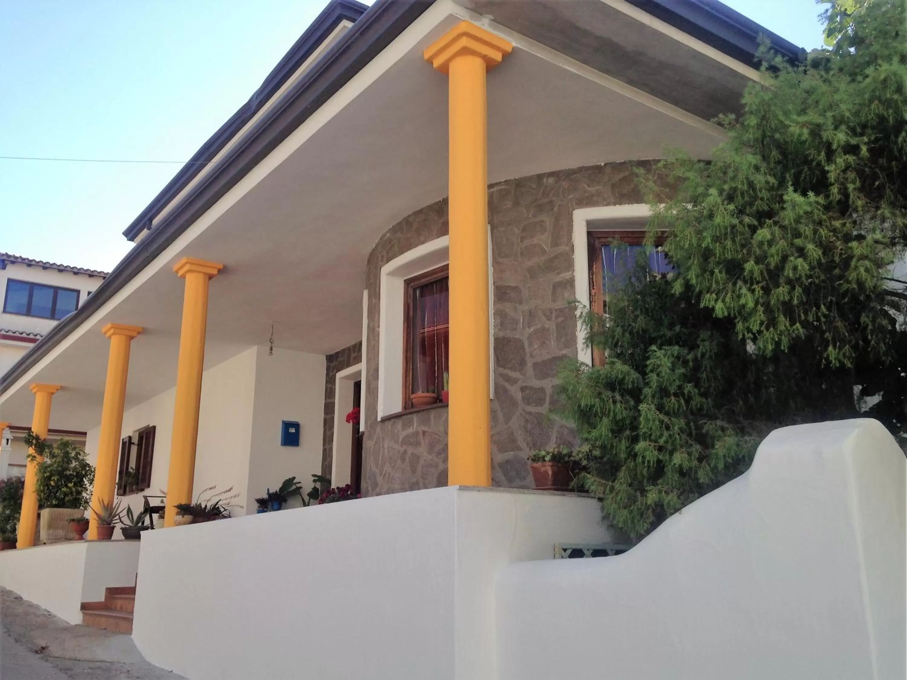 Property building in Sole e Luna