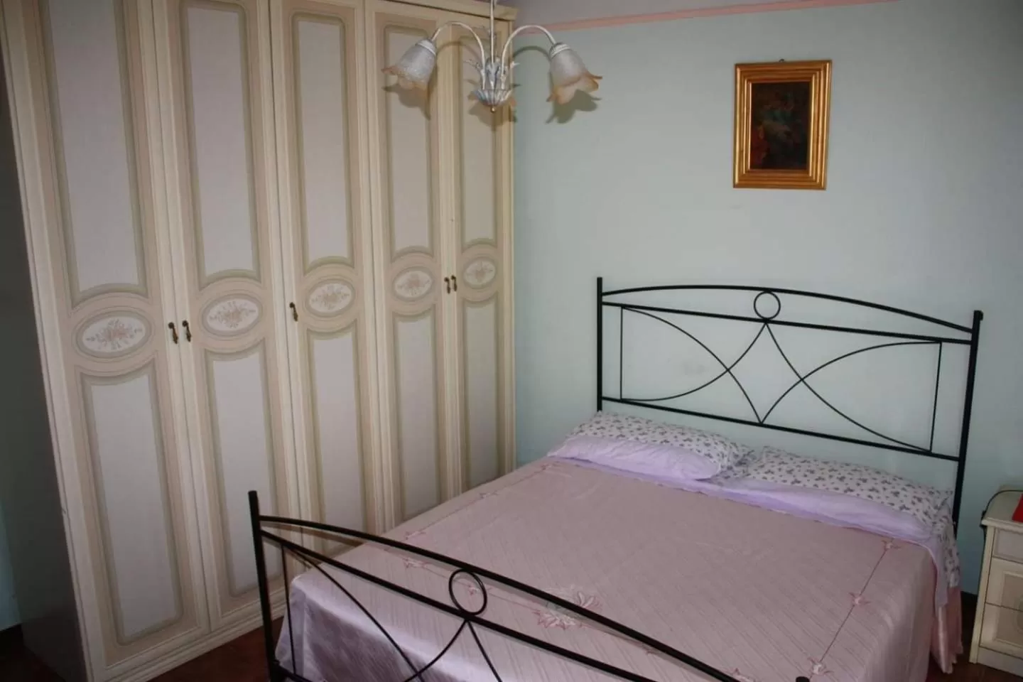 Bedroom, Bed in B&B MAMMA ARI