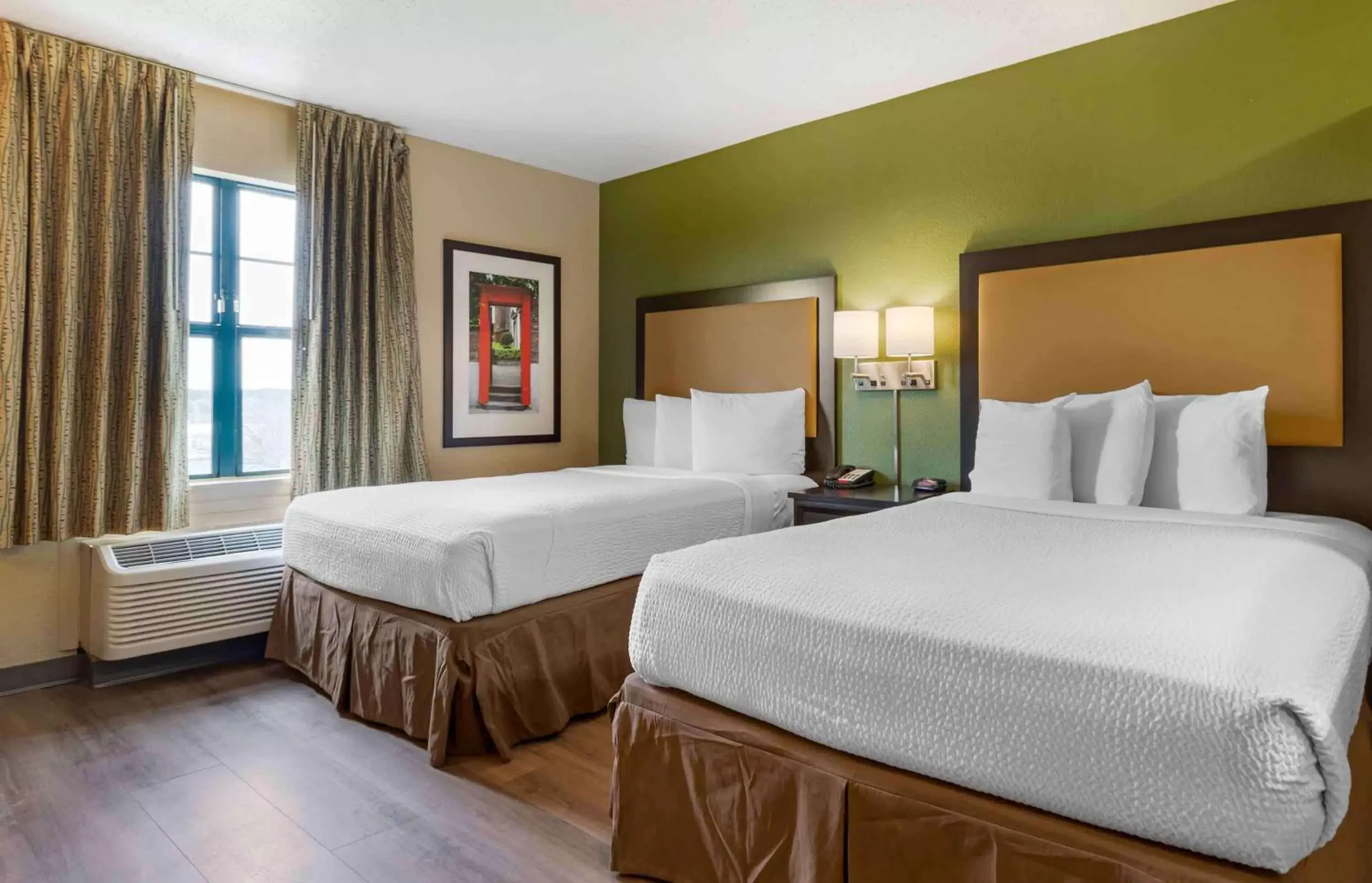 Studio with 2 Double Beds - Non-Smoking in Extended Stay America Select Suites - Greenville - Airport Studio with 2 Double Beds - Non-Smoking in Extended Stay America Select Suites - Greenville - Airport