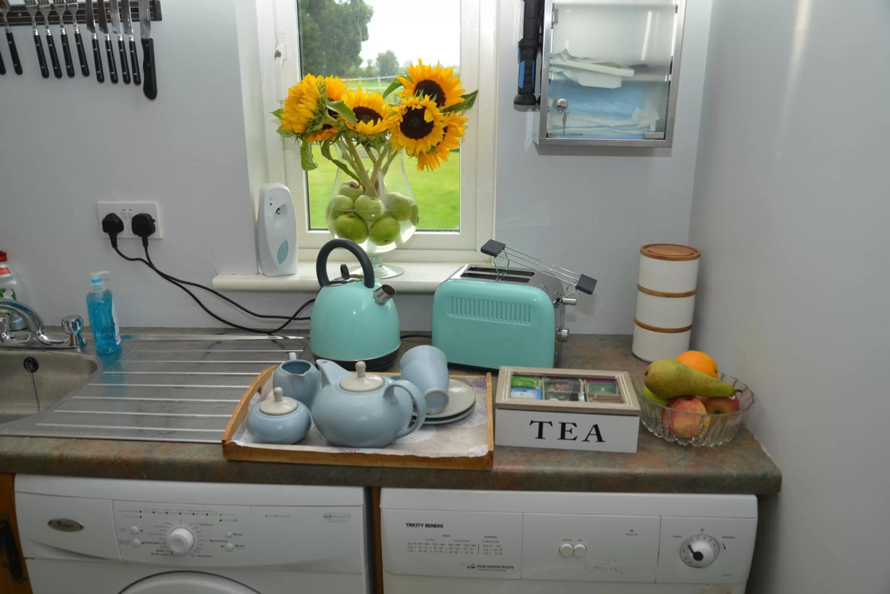 Coffee/tea facilities in Kingstown House