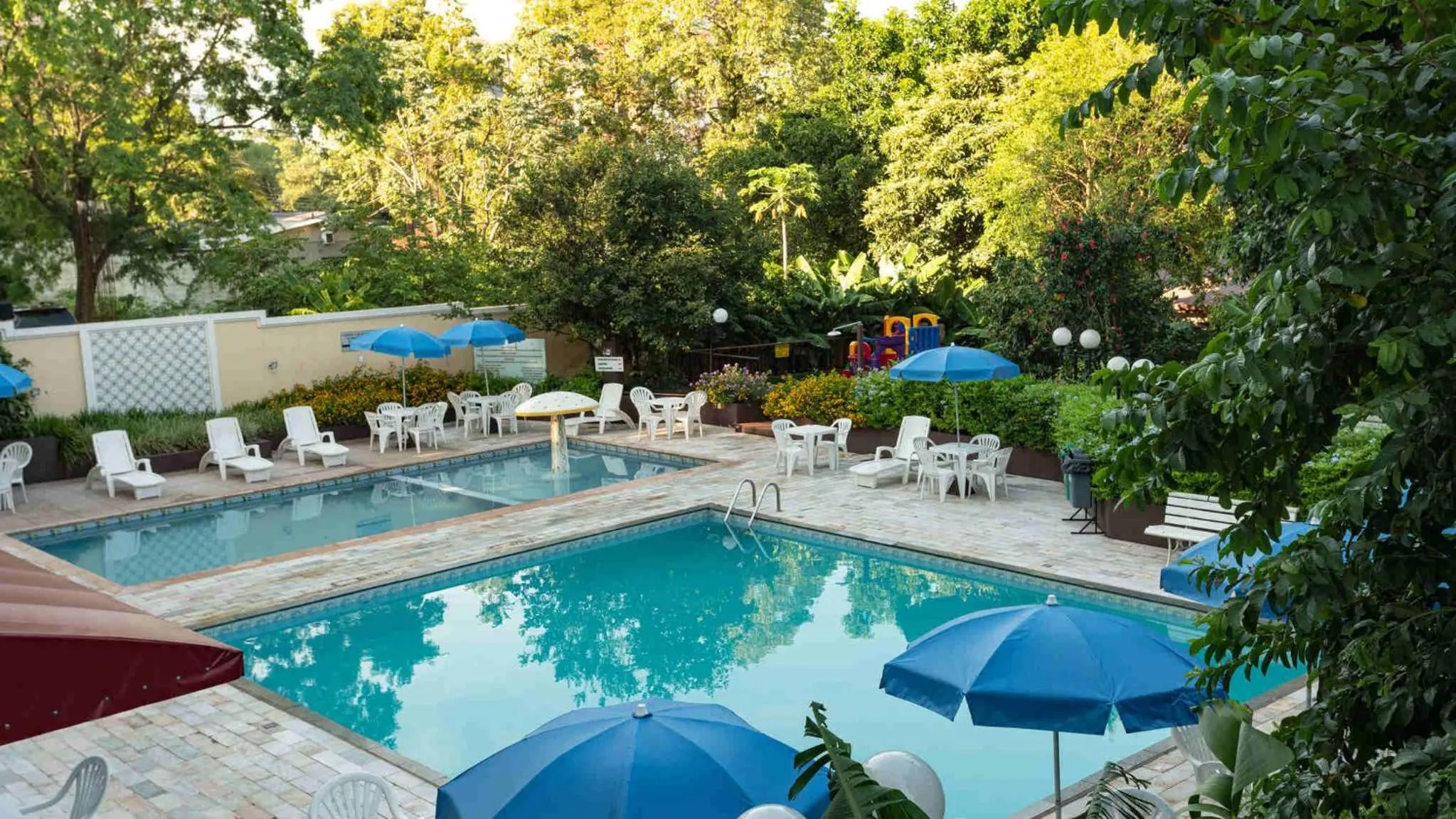 Swimming pool in SJ Tour - San Juan Foz do Iguaçu