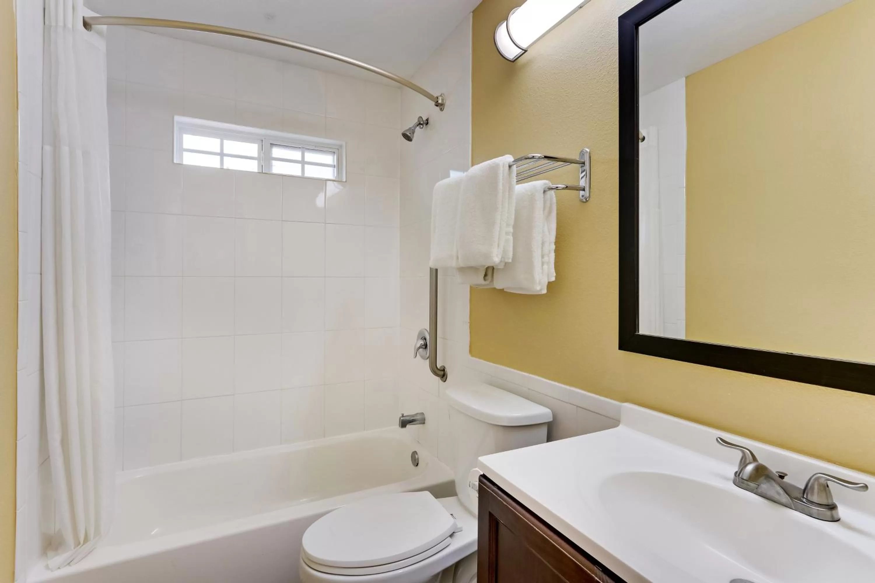 Captains Quarters Inn