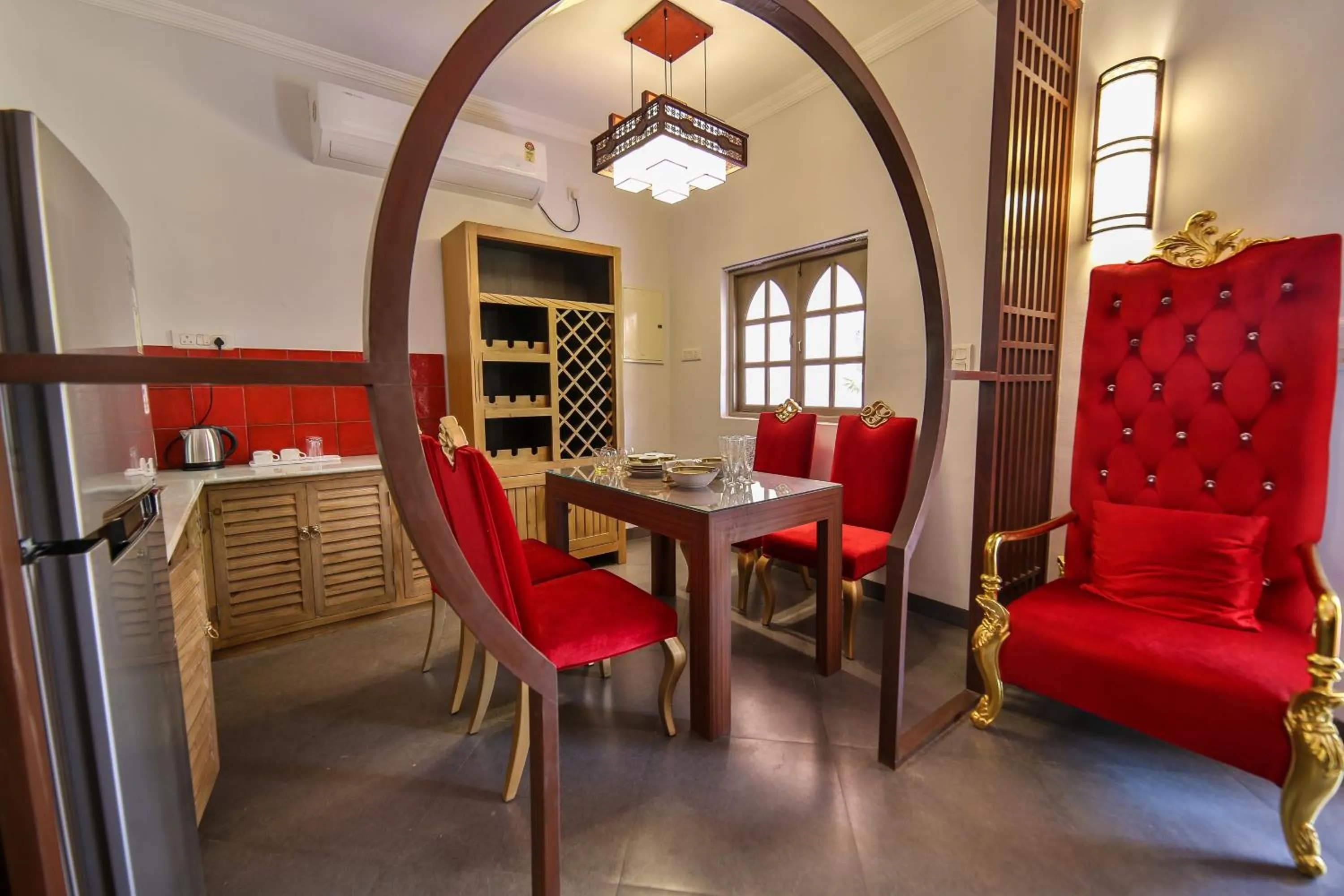 Breakfast, Restaurant/Places to Eat in Amour Resort