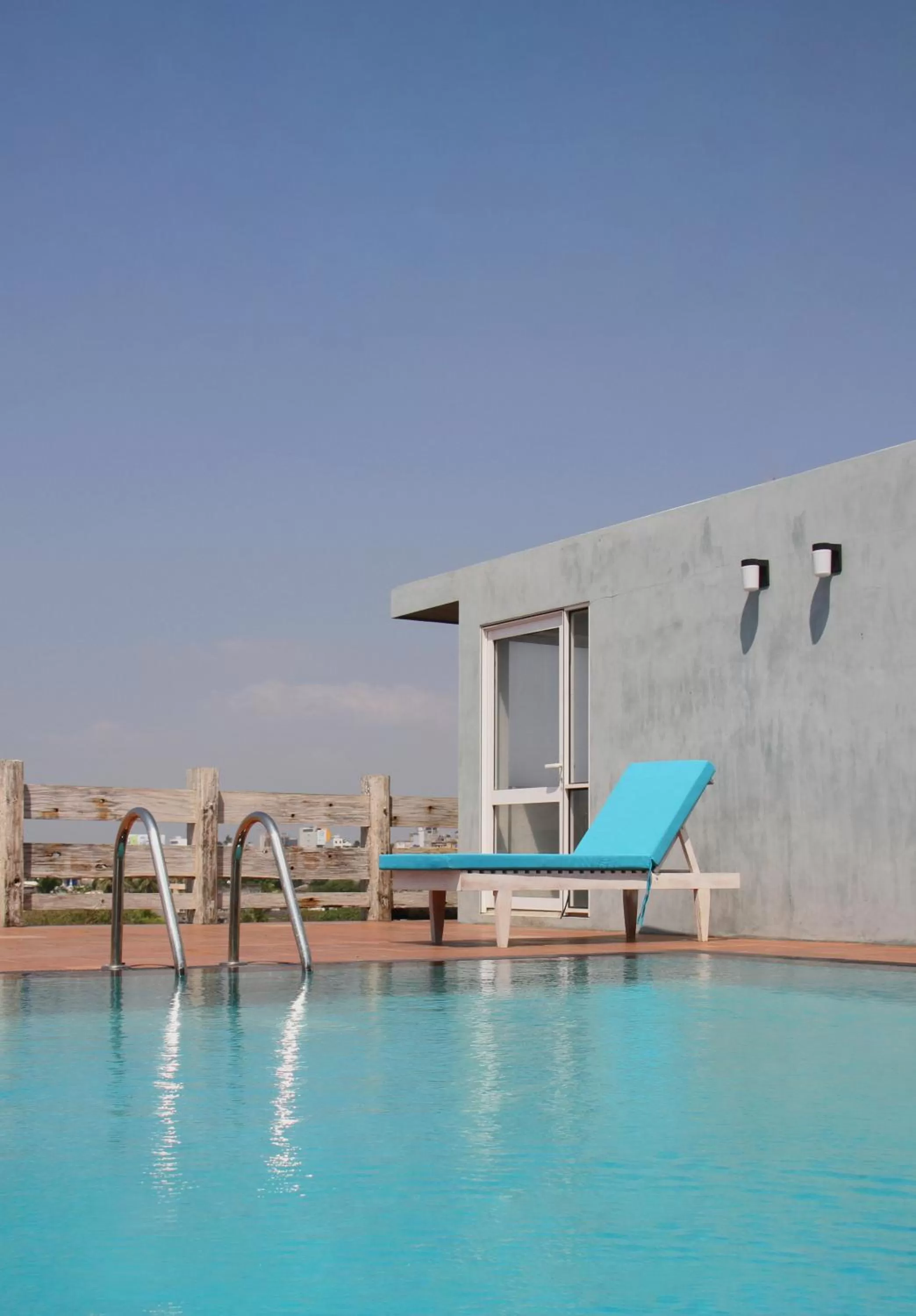 , Swimming Pool in Coza Ceylon