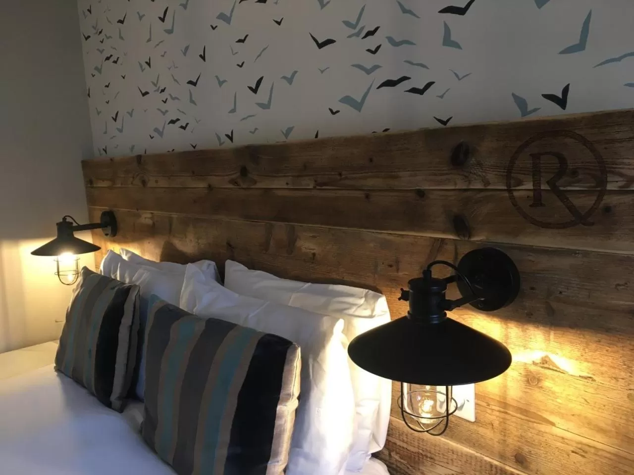 Bed in The Randolph Hotel