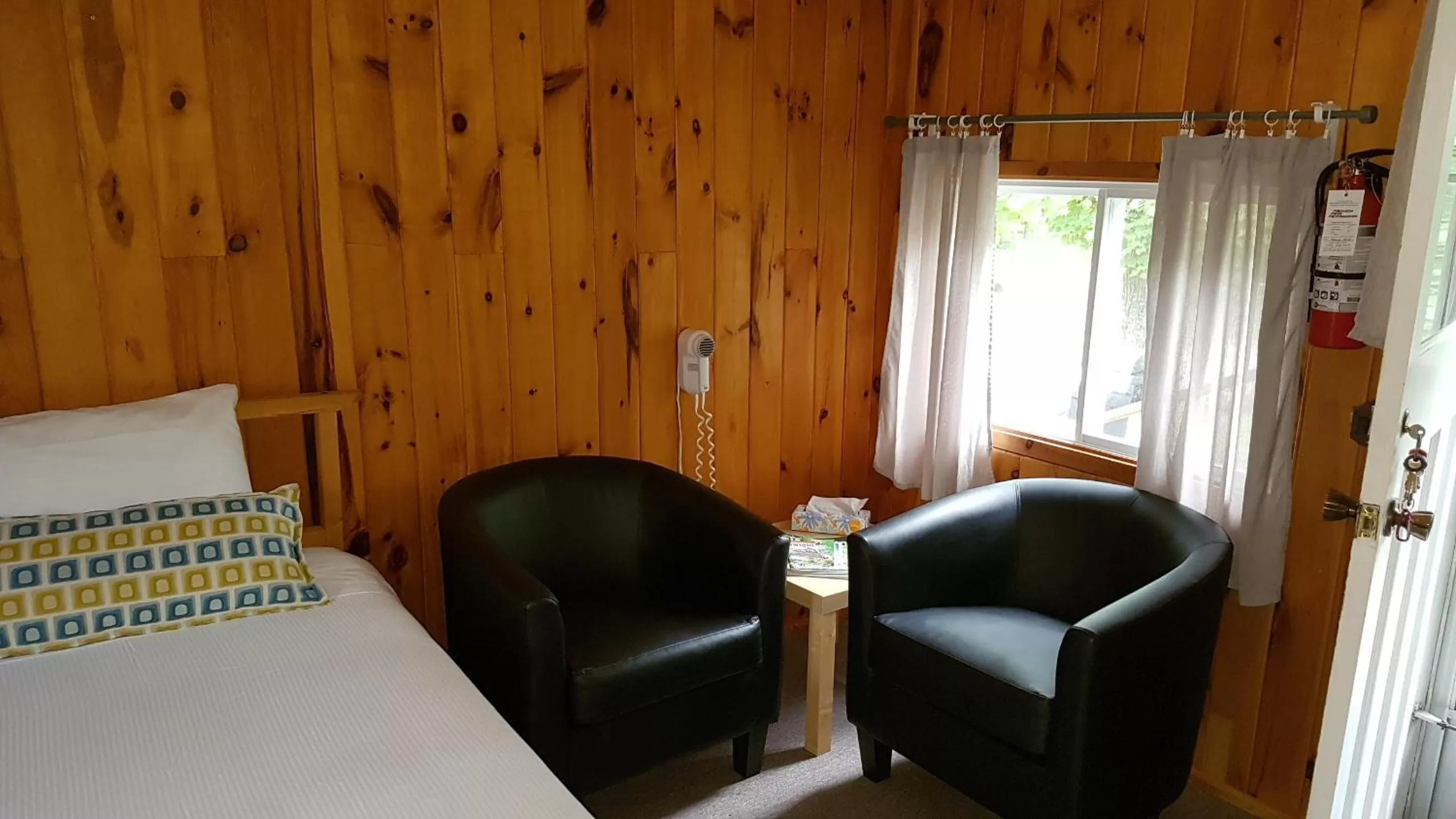 Parkway Cottage Resort and Trading Post