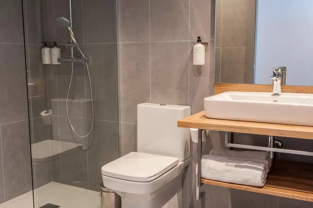 Bathroom in Hotelet de Sant joan